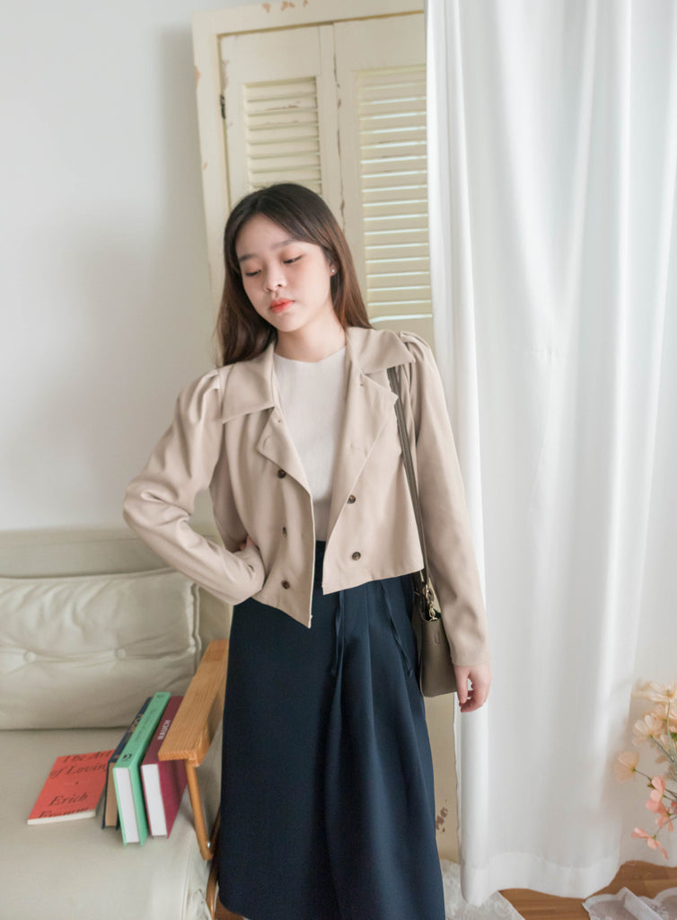 Beige 杏色雙排鈕扣反領口外套或上衣, Blouse/ JK8117