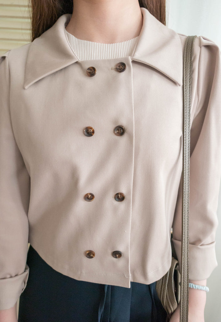 Beige 杏色雙排鈕扣反領口外套或上衣, Blouse/ JK8117
