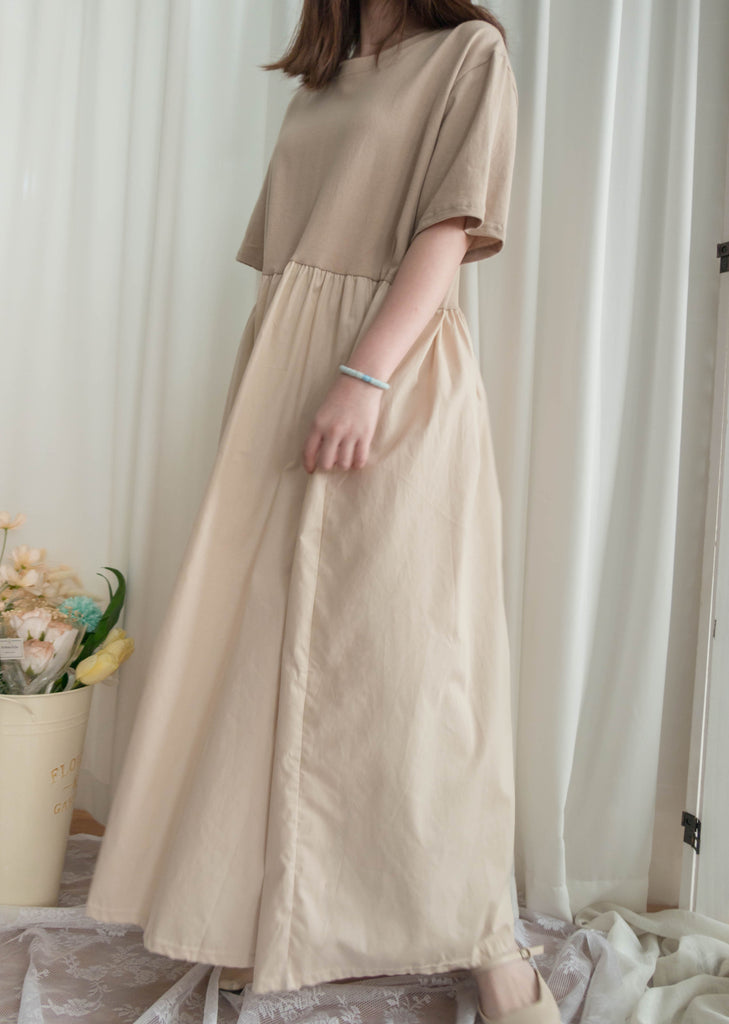 Beige 彈性棉質皺褶腰間大擺連身裙, Dress/ DS9321