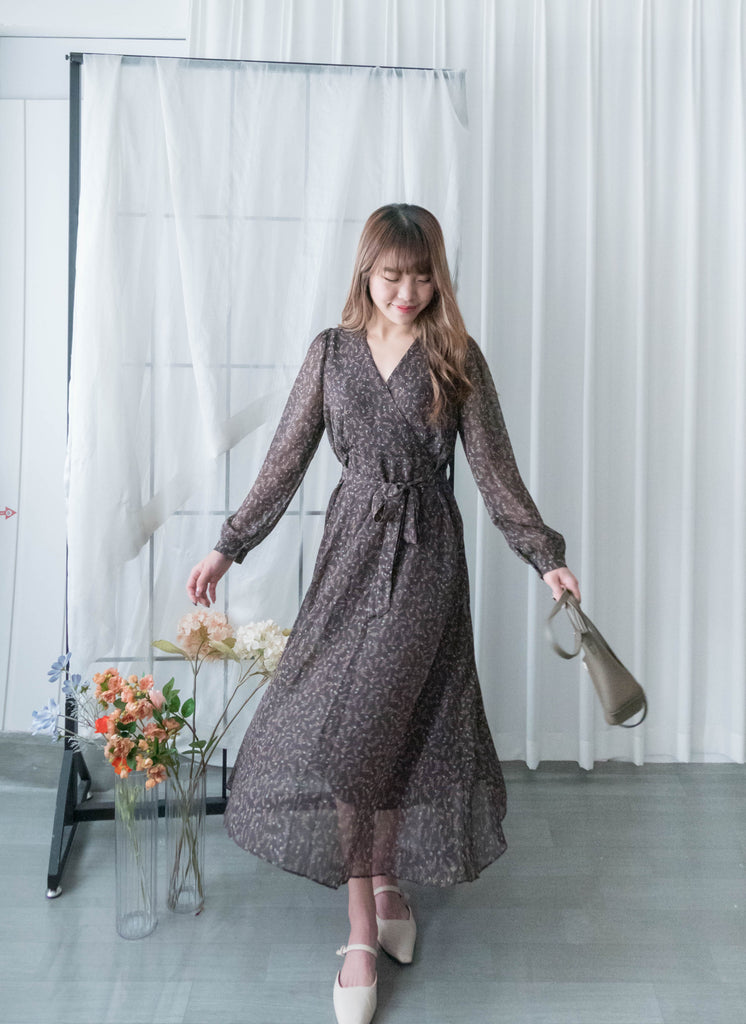 Lavender Floral 彩色幾何薰衣草疊領口飄逸雪紡連身裙, Dress/ DS9328