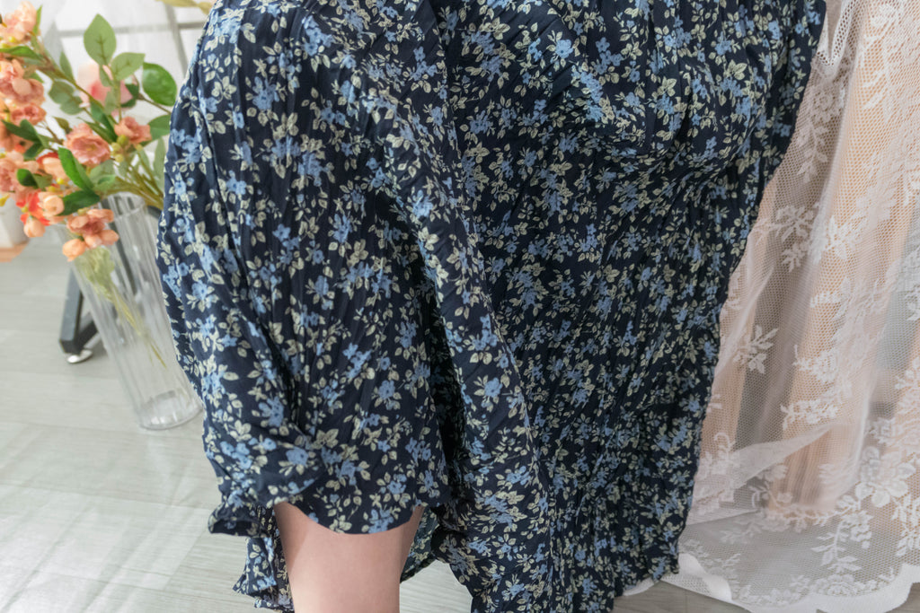 Blue Daisy 小藍花遮肉皺皺寬鬆直身, Skirt / SK8733