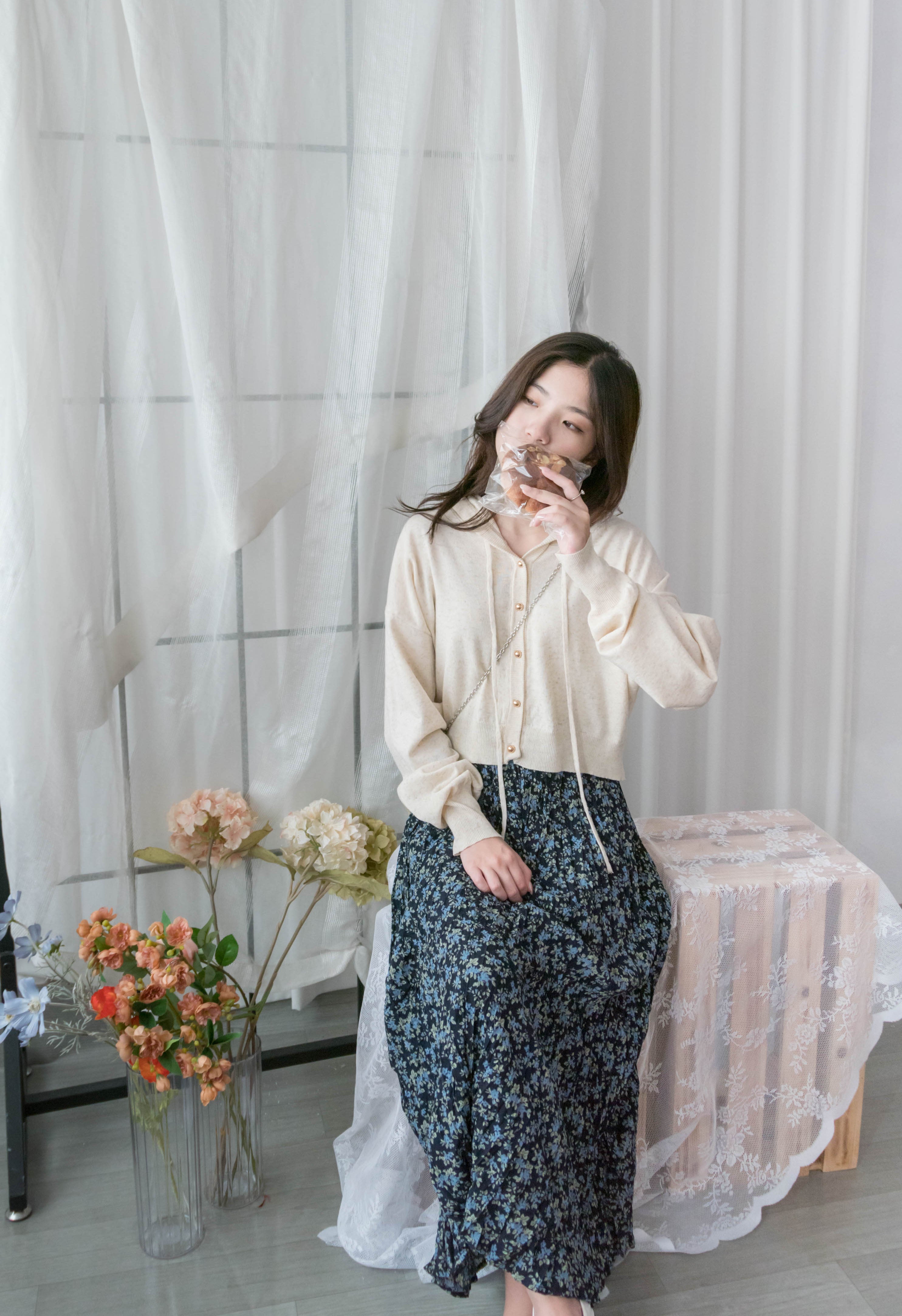 Blue Daisy 小藍花遮肉皺皺寬鬆直身, Skirt / SK8733