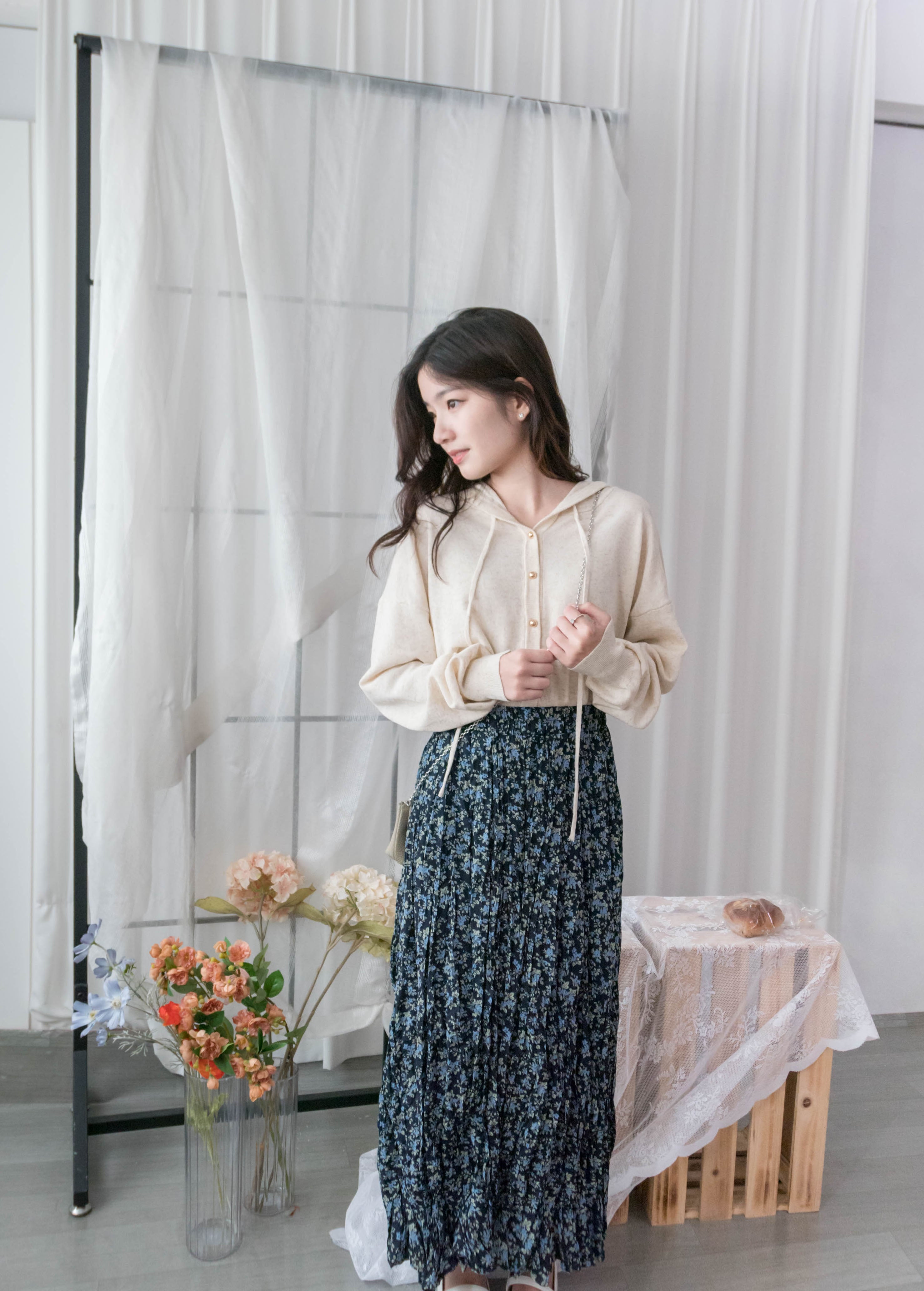 Blue Daisy 小藍花遮肉皺皺寬鬆直身, Skirt / SK8733