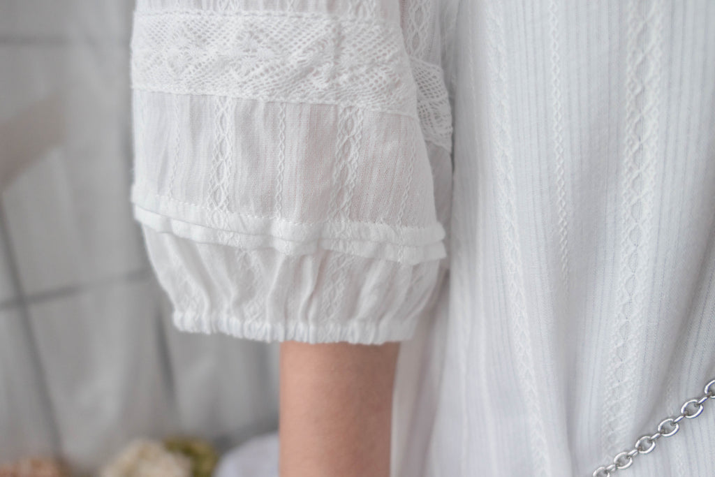 Ethnic Pattern 白色通花流蘇領口飄逸多層, Dress(售完即止) / DS9317