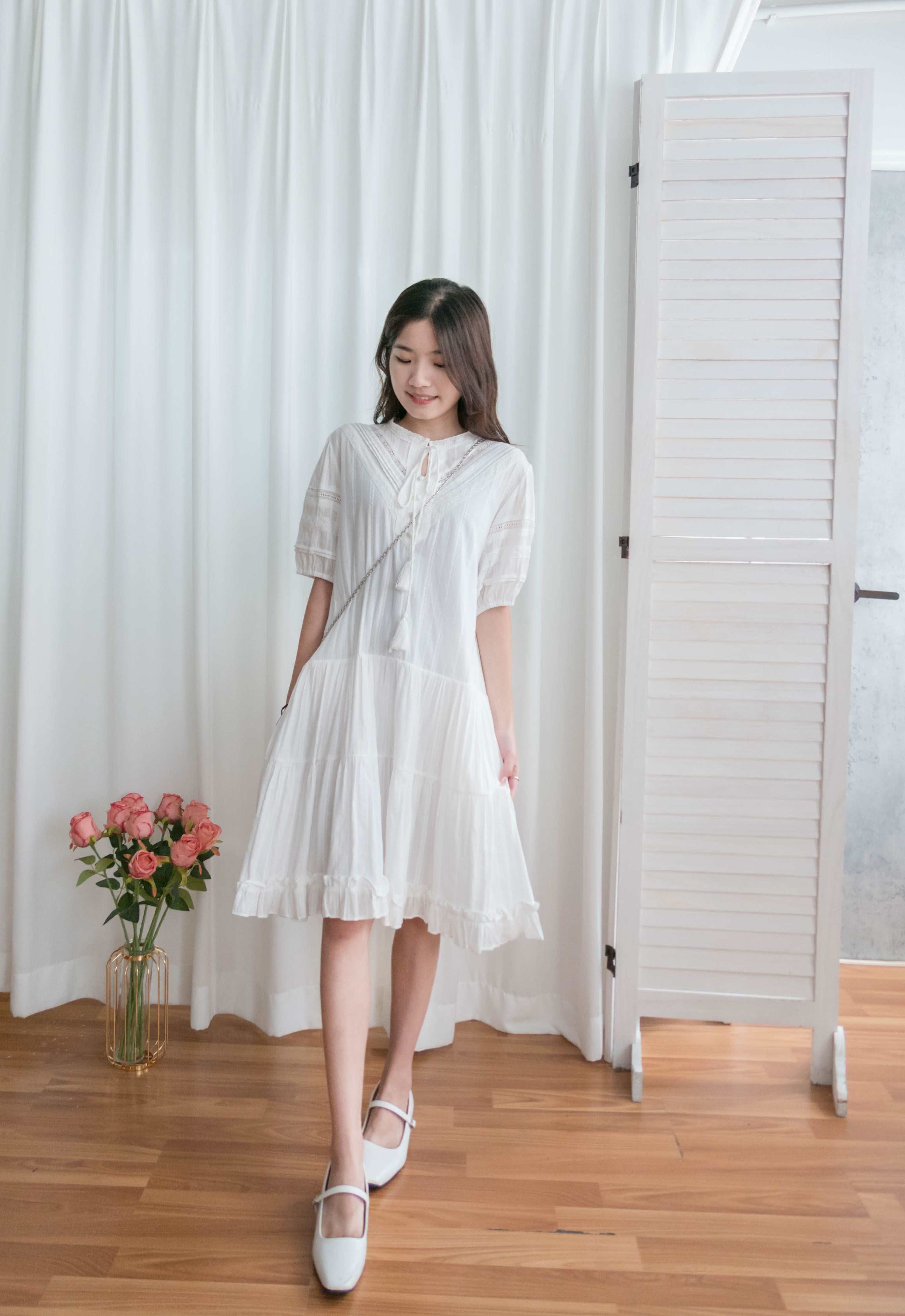 Ethnic Pattern 白色通花流蘇領口飄逸多層, Dress(售完即止) / DS9317
