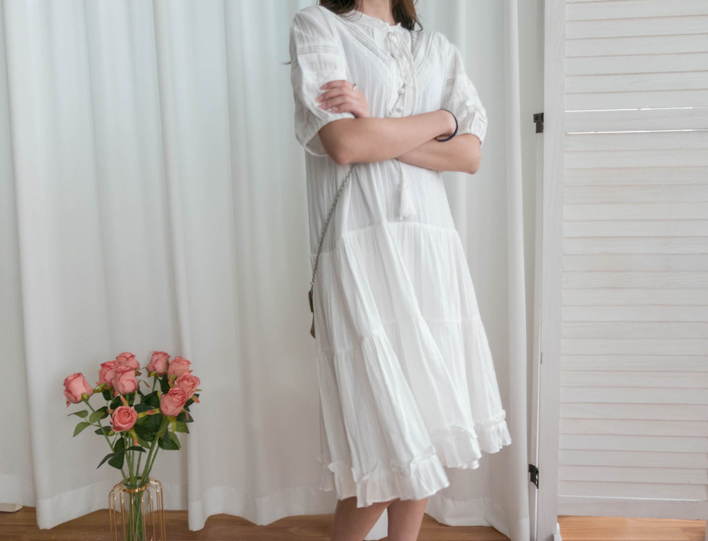 Ethnic Pattern 白色通花流蘇領口飄逸多層, Dress(售完即止) / DS9317