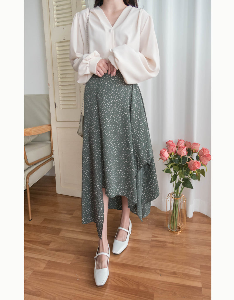 V Pleated 不透膚通透鈕扣質感雪紡, Blouse/ BU8965