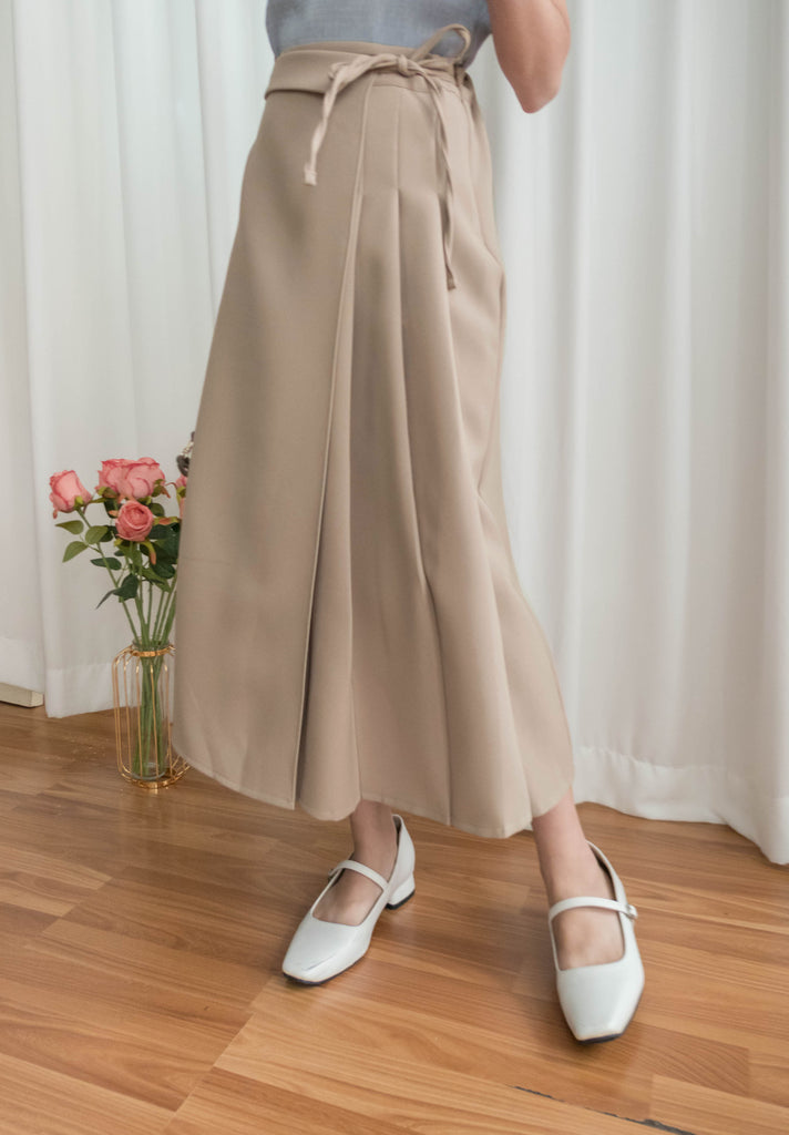 Pleated Ribbon 交疊內百摺蝴蝶結高腰半身裙, Skirt/ SK8739 (奶茶 BurlyWood sold out)