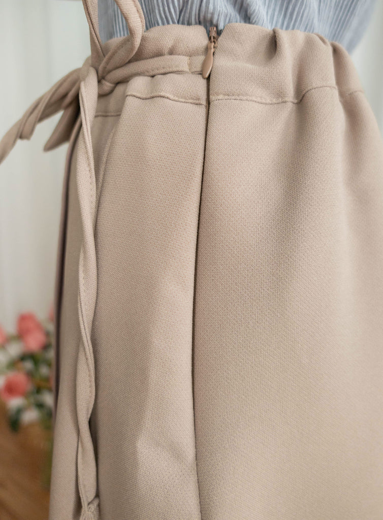 Pleated Ribbon 交疊內百摺蝴蝶結高腰半身裙, Skirt/ SK8739 (奶茶 BurlyWood sold out)