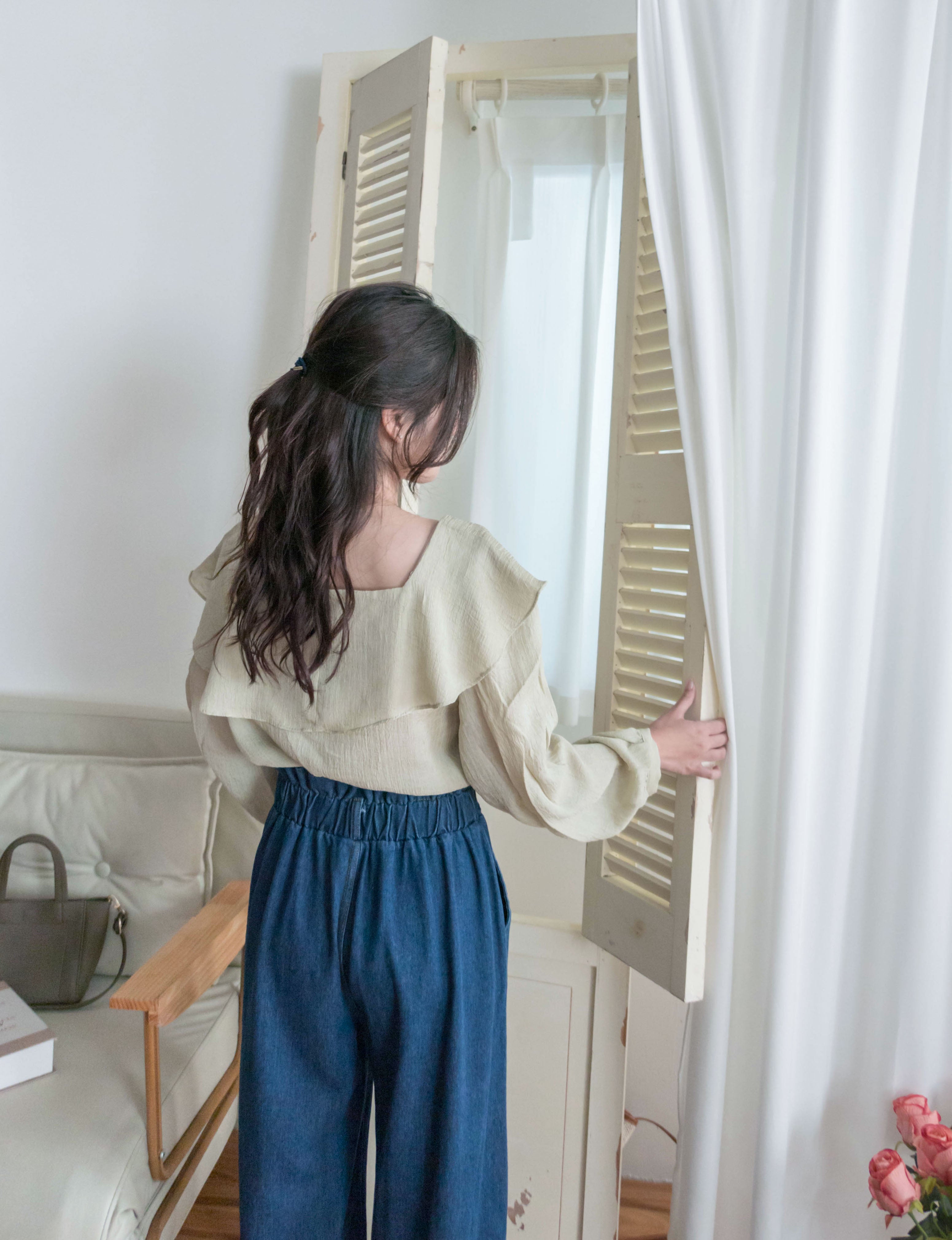 Wonderland 方領荷葉領口飄逸上衣, Blouse/ BU8969