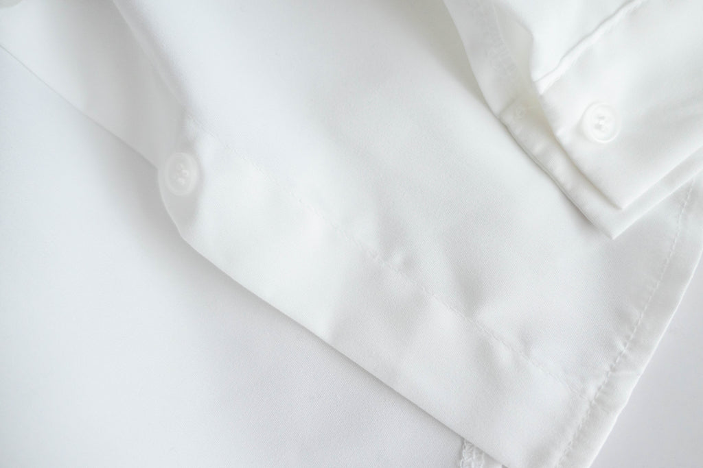 Neat Feminine 不易皺白色弧形衣尾百搭恤衫, Shirt / BU8966