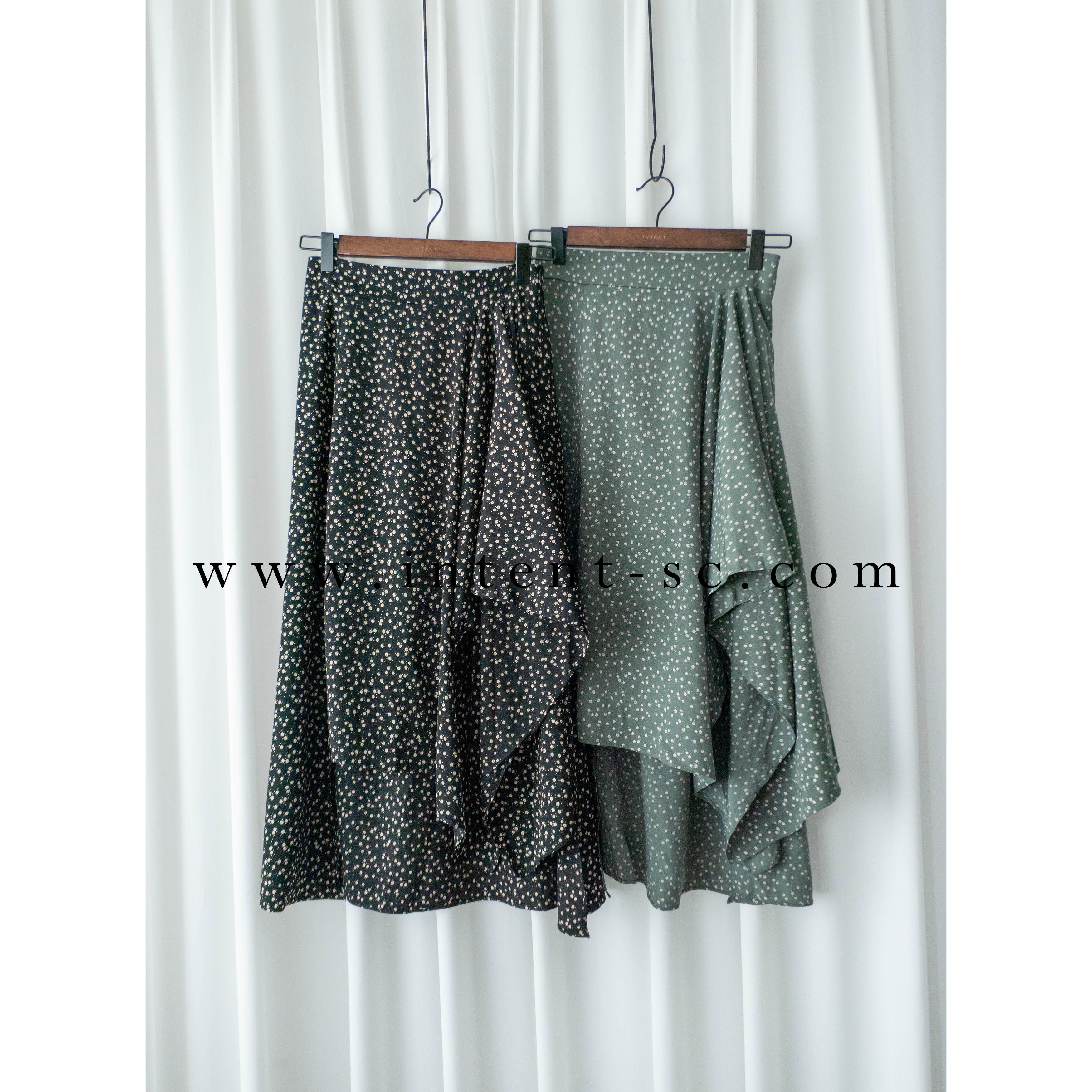 Egg Flower 雪紡雞蛋花側褶疊不規則傘裙, Skirt/ SK8740
