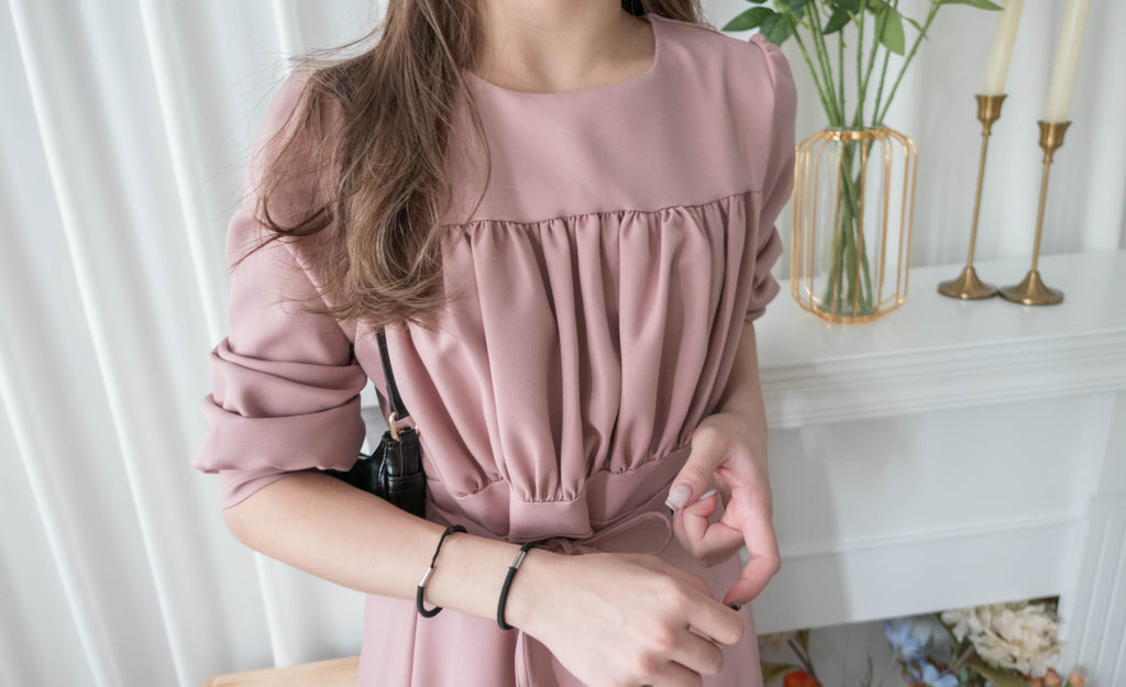 Audrey 輕優雅前Ruffle搖曳裙擺連身裙, Dress/ DS9330