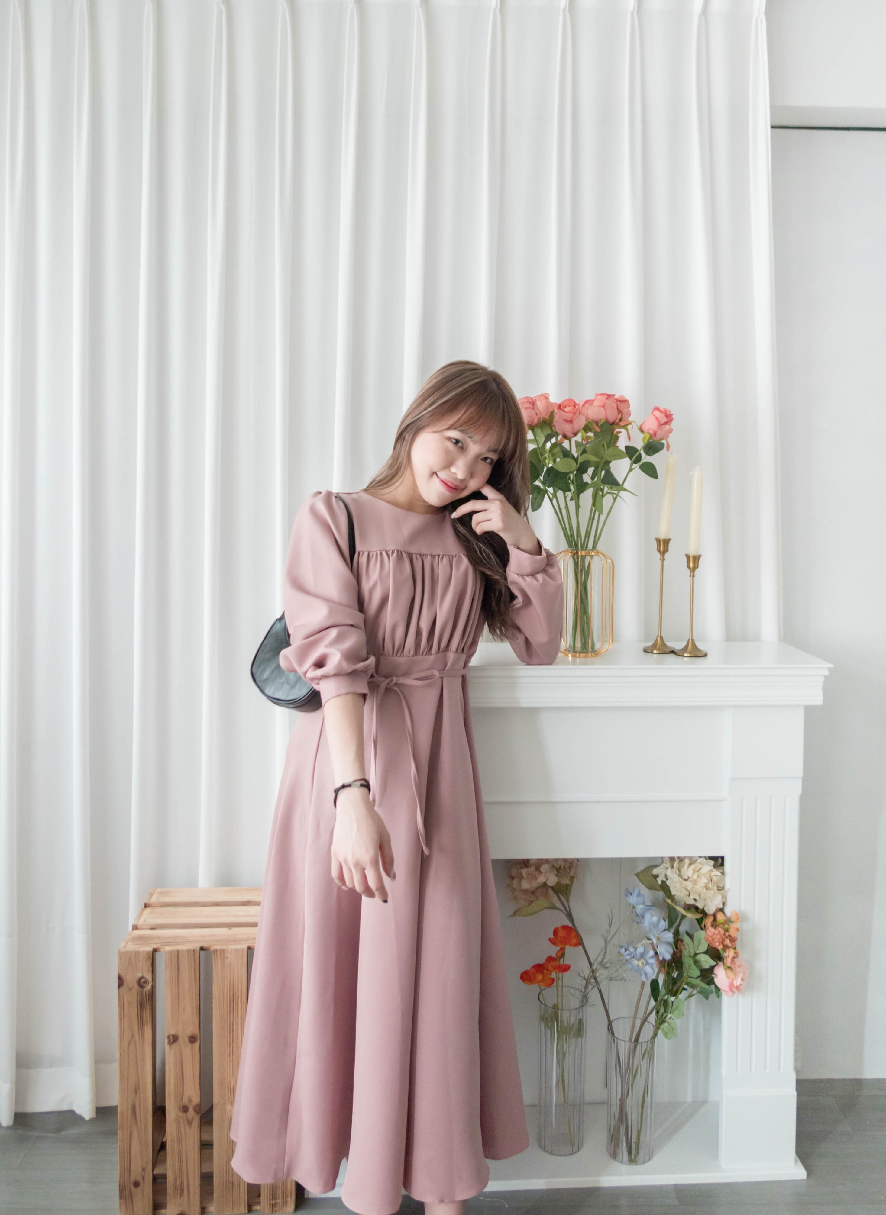 Audrey 輕優雅前Ruffle搖曳裙擺連身裙, Dress/ DS9330