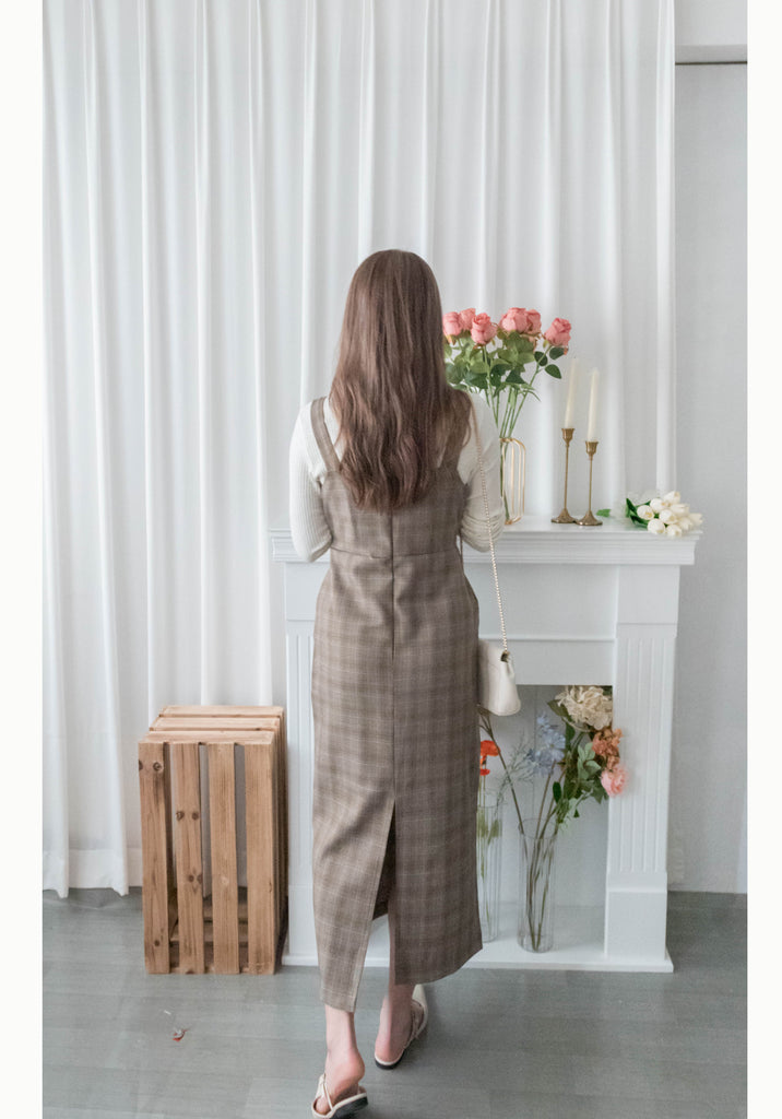 Check 平領啡格子修身不貼後開叉背心裙, Dress/ DS9325