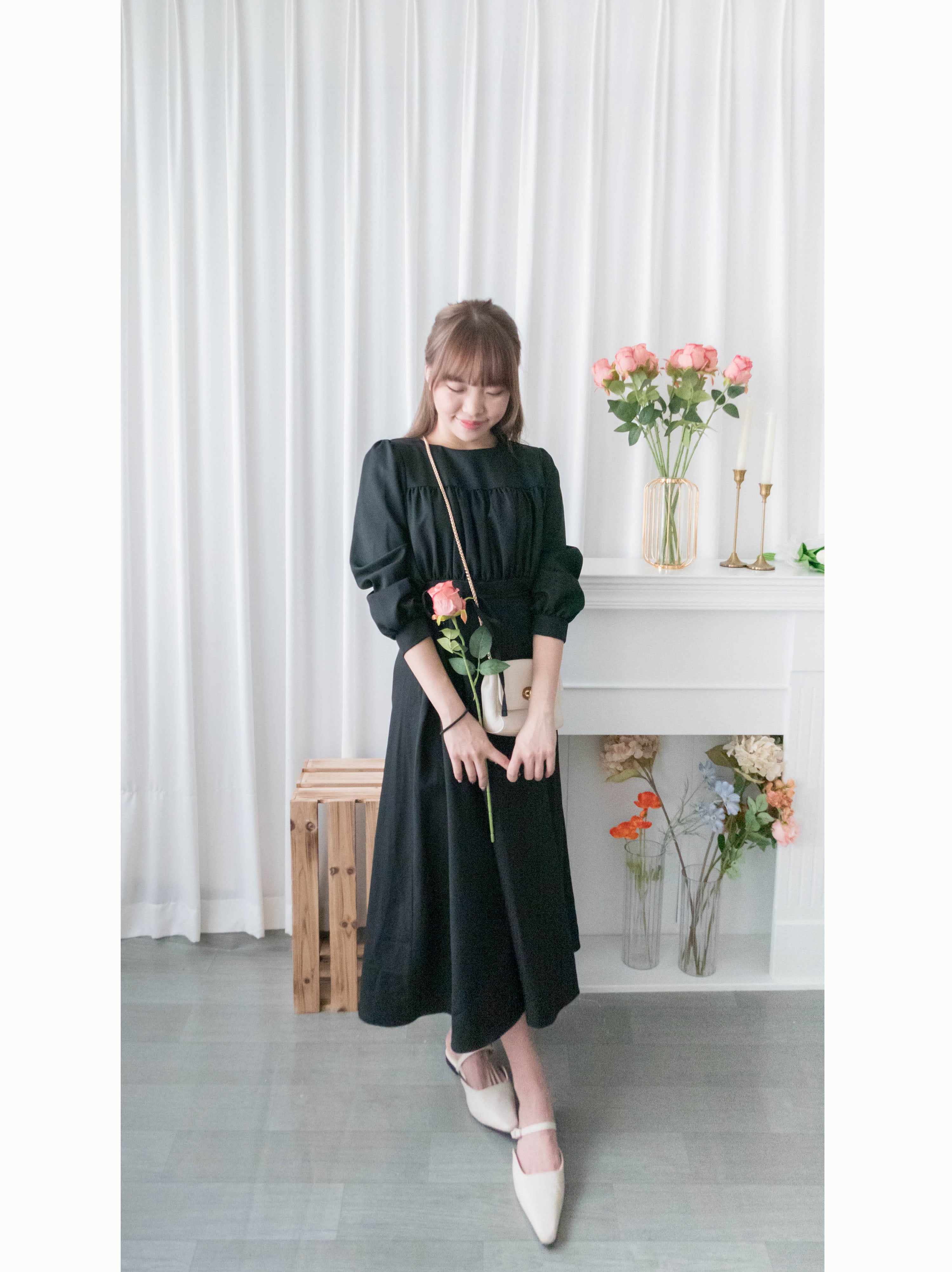 Audrey 輕優雅前Ruffle搖曳裙擺連身裙, Dress/ DS9330