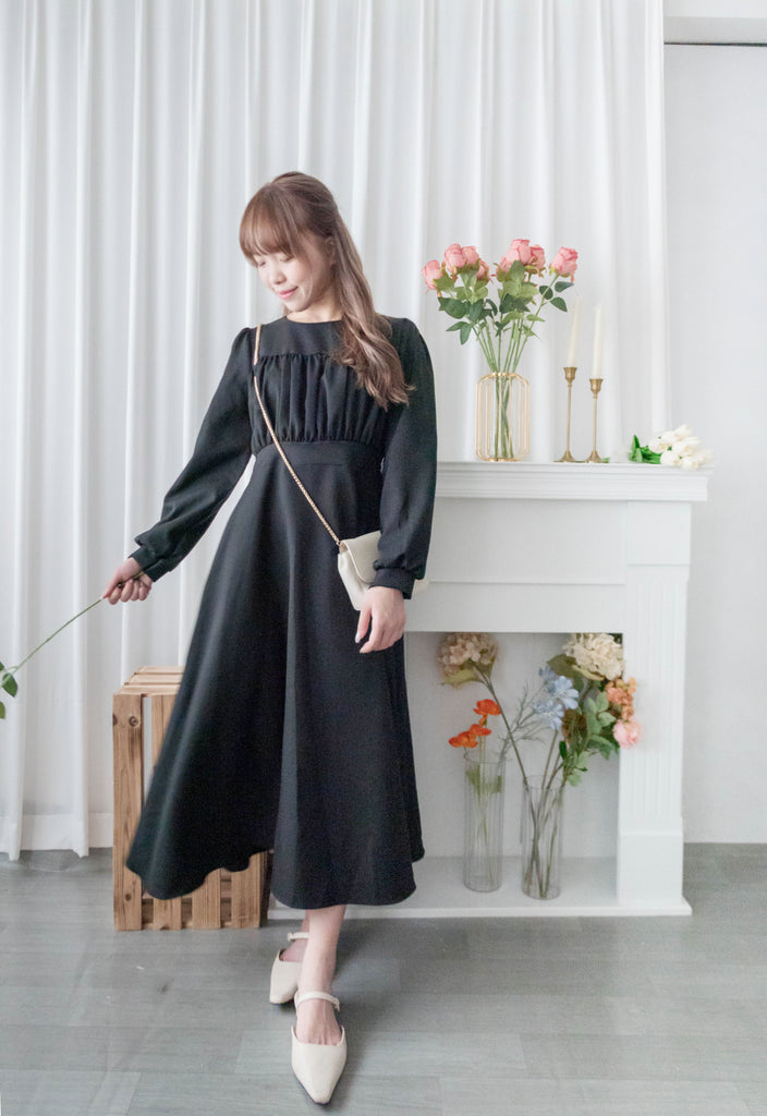 Audrey 輕優雅前Ruffle搖曳裙擺連身裙, Dress/ DS9330