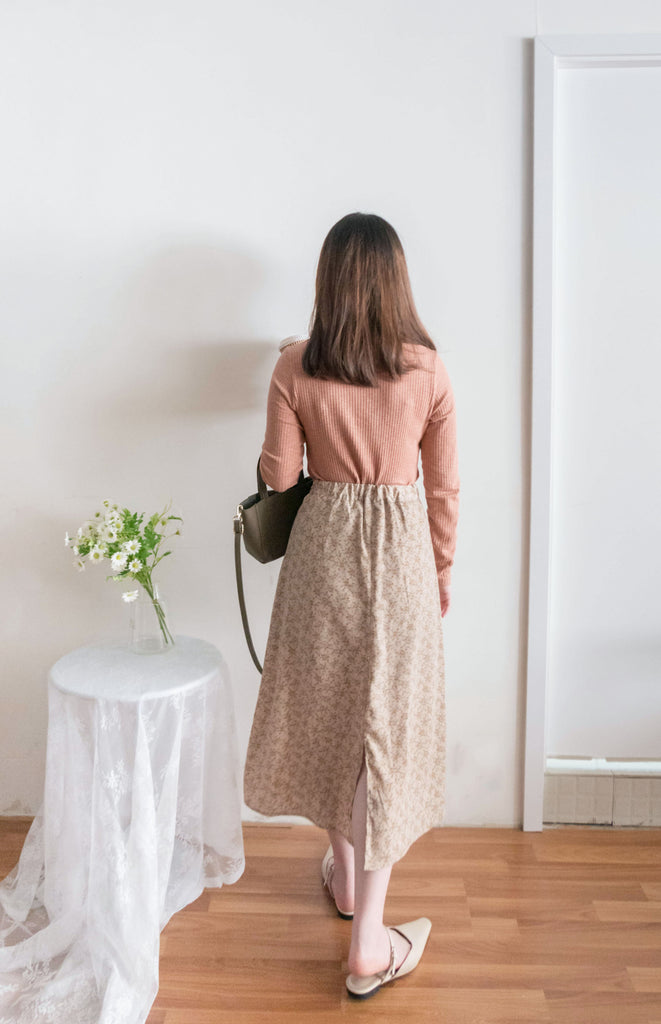 Hug 親膚顯瘦暗條紋彈性上衣或外套, Cardigan/ TP8897 (white sold out)