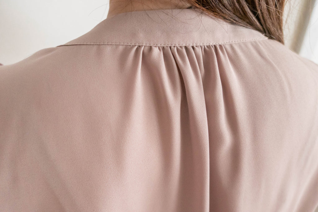Pleated Collar 車褶圓領圓金鈕雪紡上衣, Blouse/ BU8973