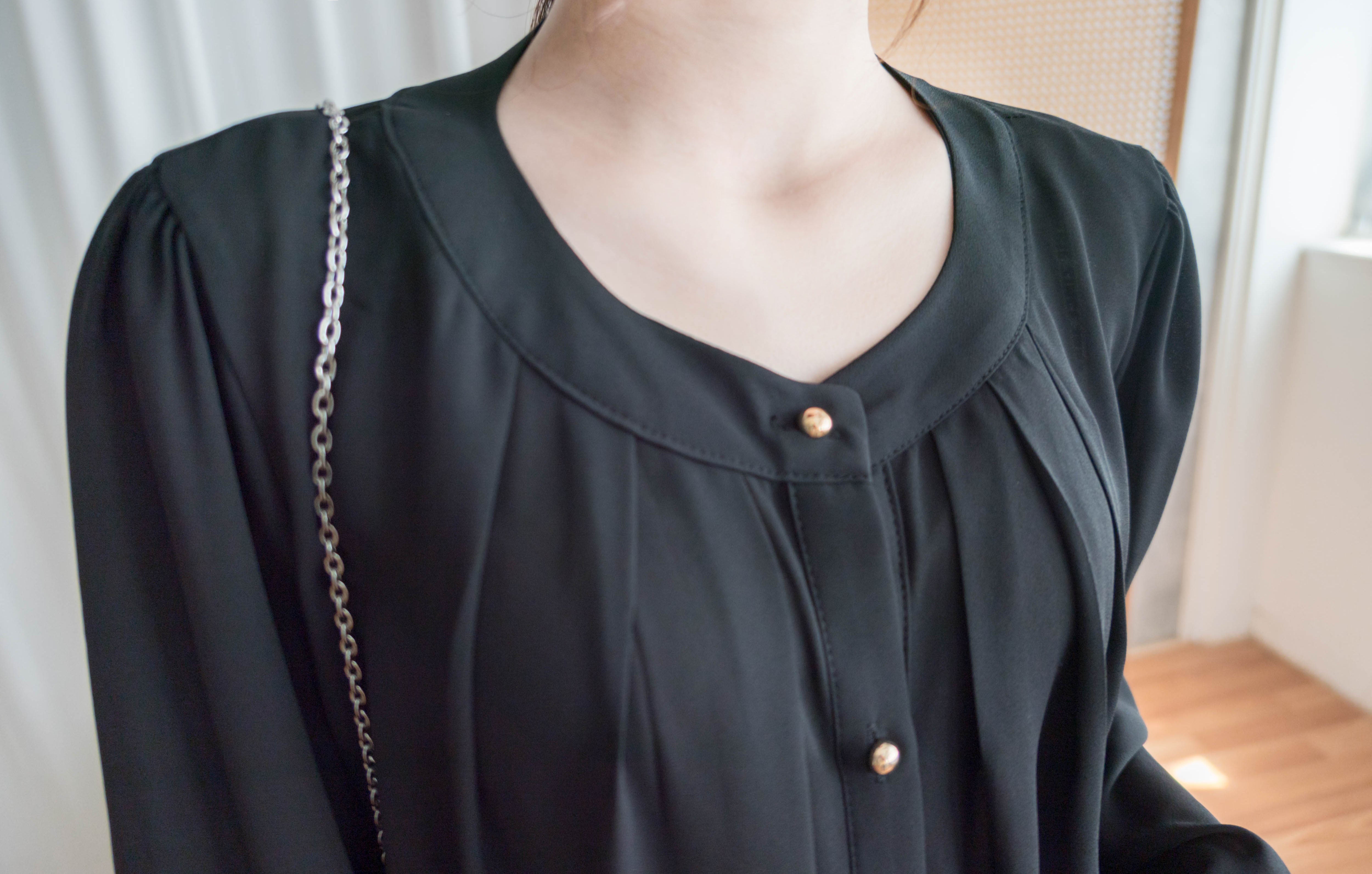Pleated Collar 車褶圓領圓金鈕雪紡上衣, Blouse/ BU8973