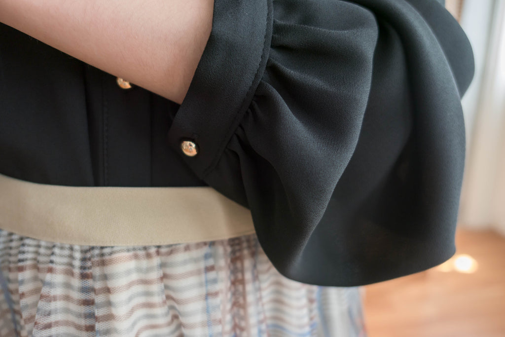 Pleated Collar 車褶圓領圓金鈕雪紡上衣, Blouse/ BU8973