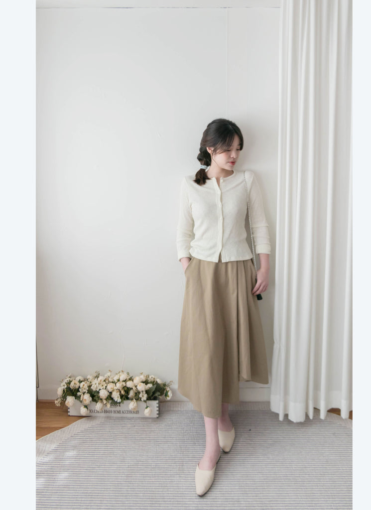 Hug 親膚顯瘦暗條紋彈性上衣或外套, Cardigan/ TP8897 (white sold out)