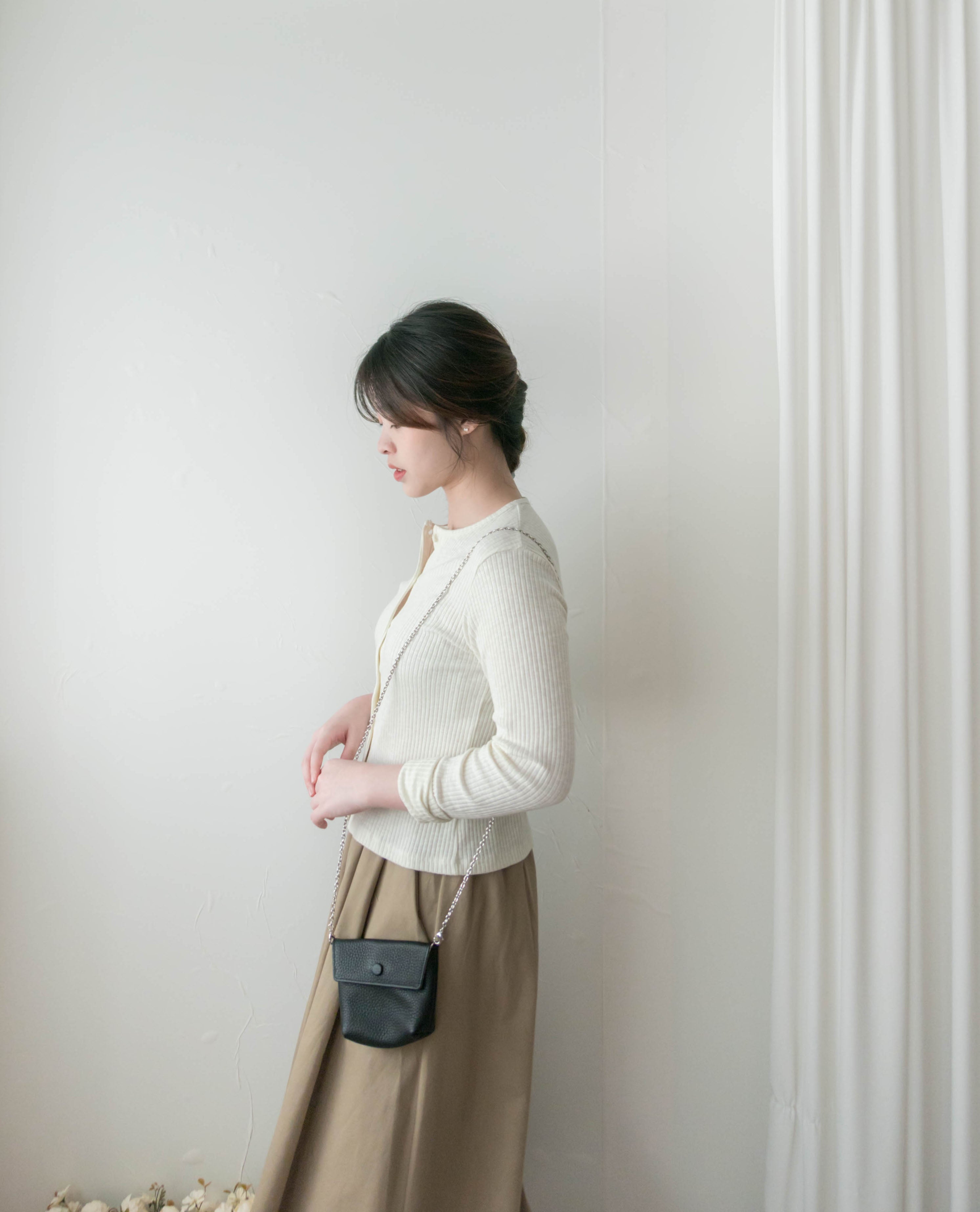 Hug 親膚顯瘦暗條紋彈性上衣或外套, Cardigan/ TP8897 (white sold out)