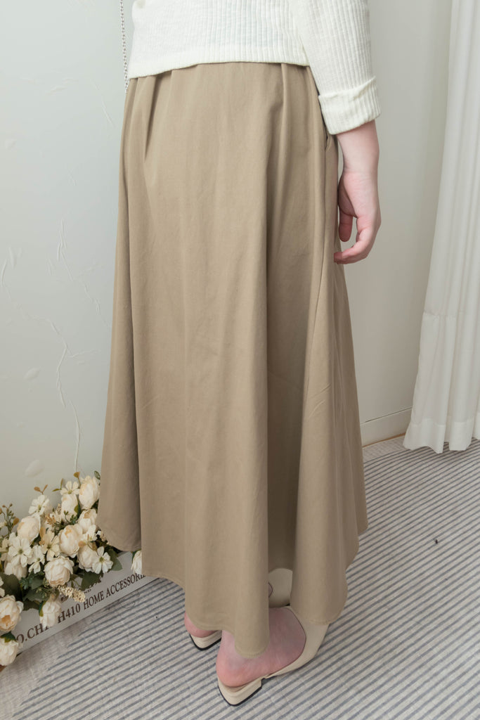 Asymmetrical 不規則口袋後橡筋傘裙, Skirt/ SK8741