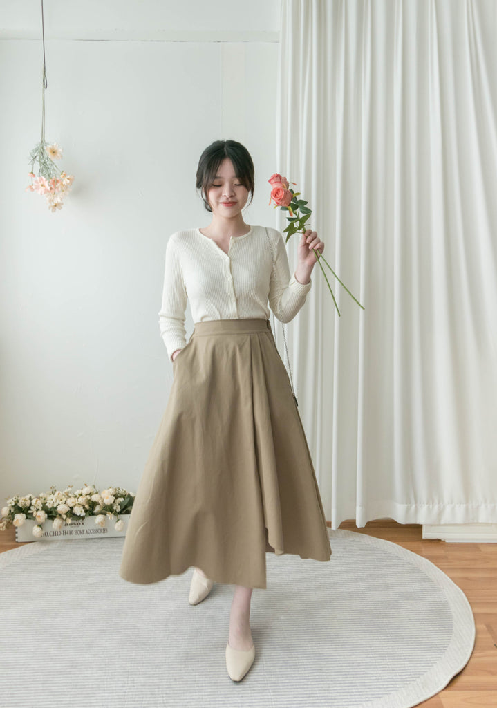 Hug 親膚顯瘦暗條紋彈性上衣或外套, Cardigan/ TP8897 (white sold out)