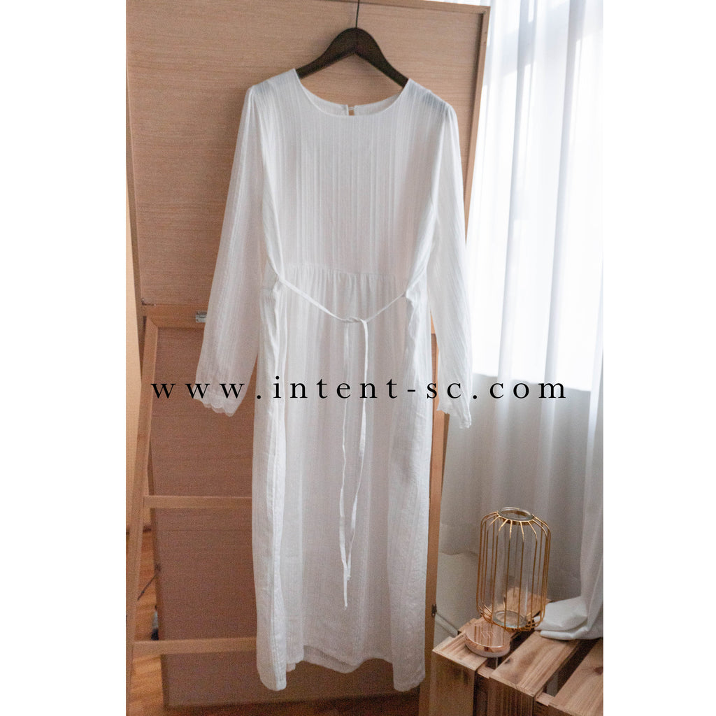 White Lace 白色後金鈕花邊手袖口袋民族通花修腰, Blouse/ DS9337