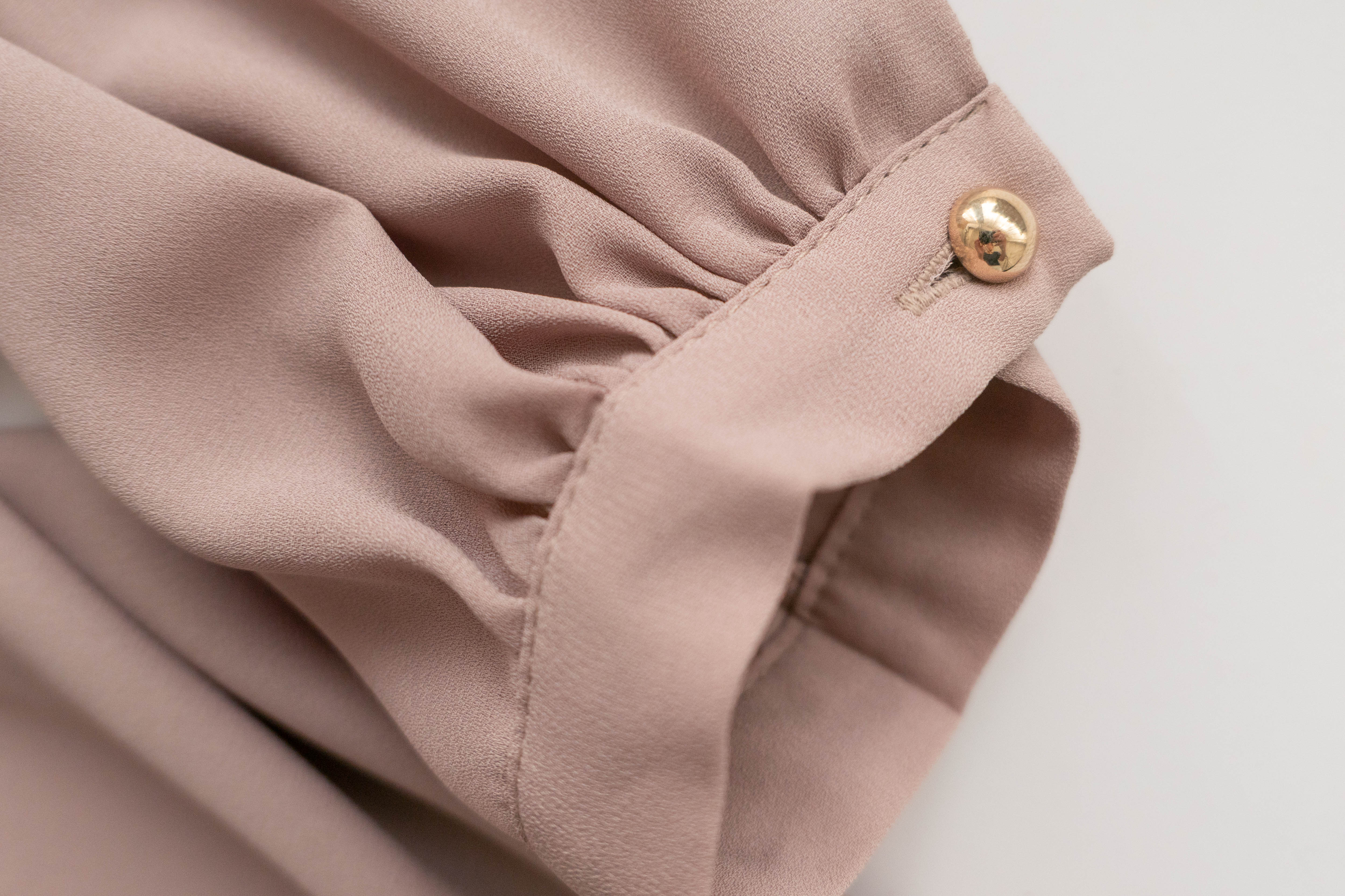 Pleated Collar 車褶圓領圓金鈕雪紡上衣, Blouse/ BU8973