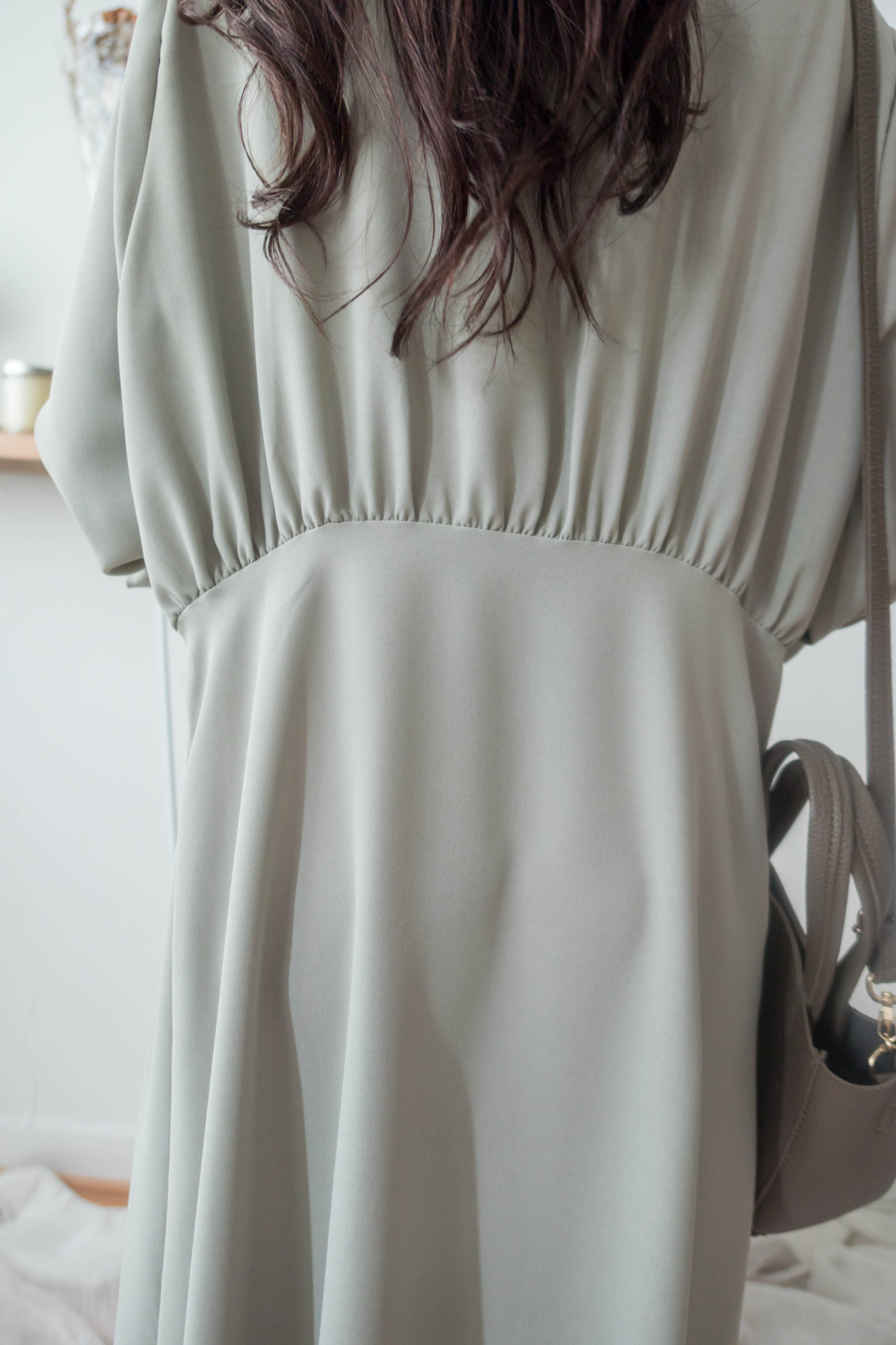 Mint Shirt 薄荷綠側修腰飄逸裙擺恤衫裙, Dress/ DS9344