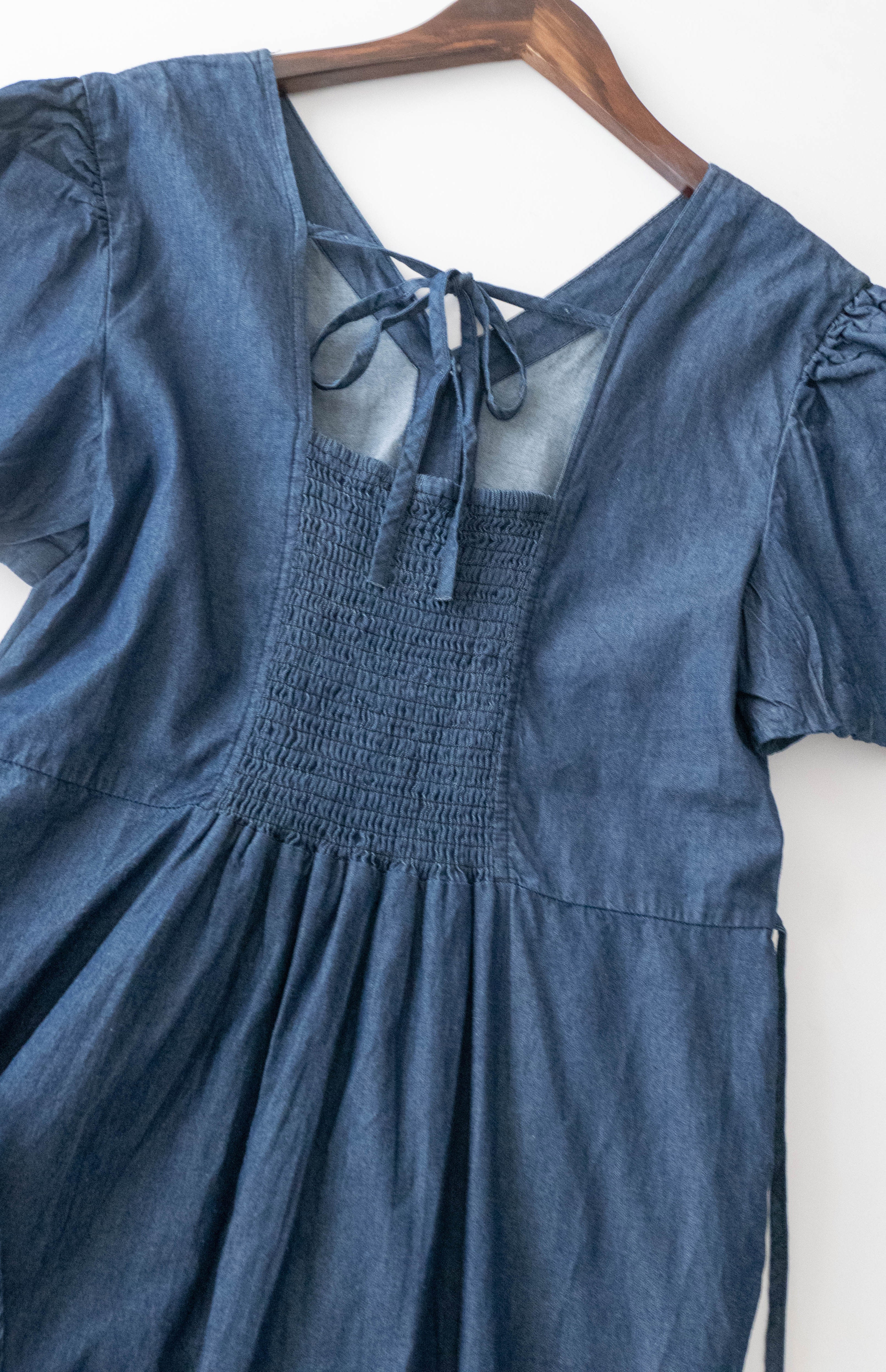 Denim Ribbon 後橡筋蝴蝶腰間車皺牛仔裙, Dress/ DS9338 (售完即止款)