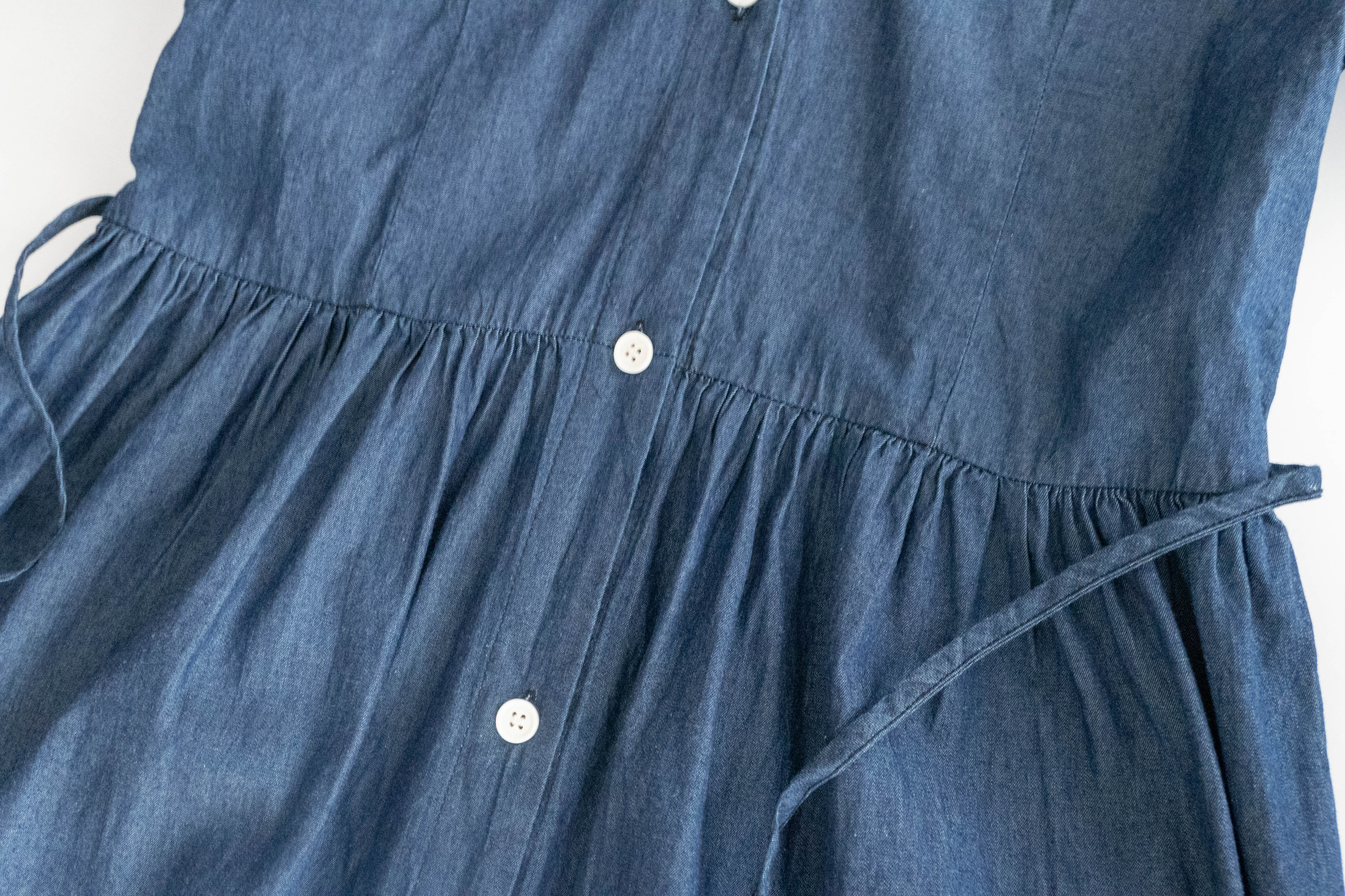 Denim Ribbon 後橡筋蝴蝶腰間車皺牛仔裙, Dress/ DS9338 (售完即止款)