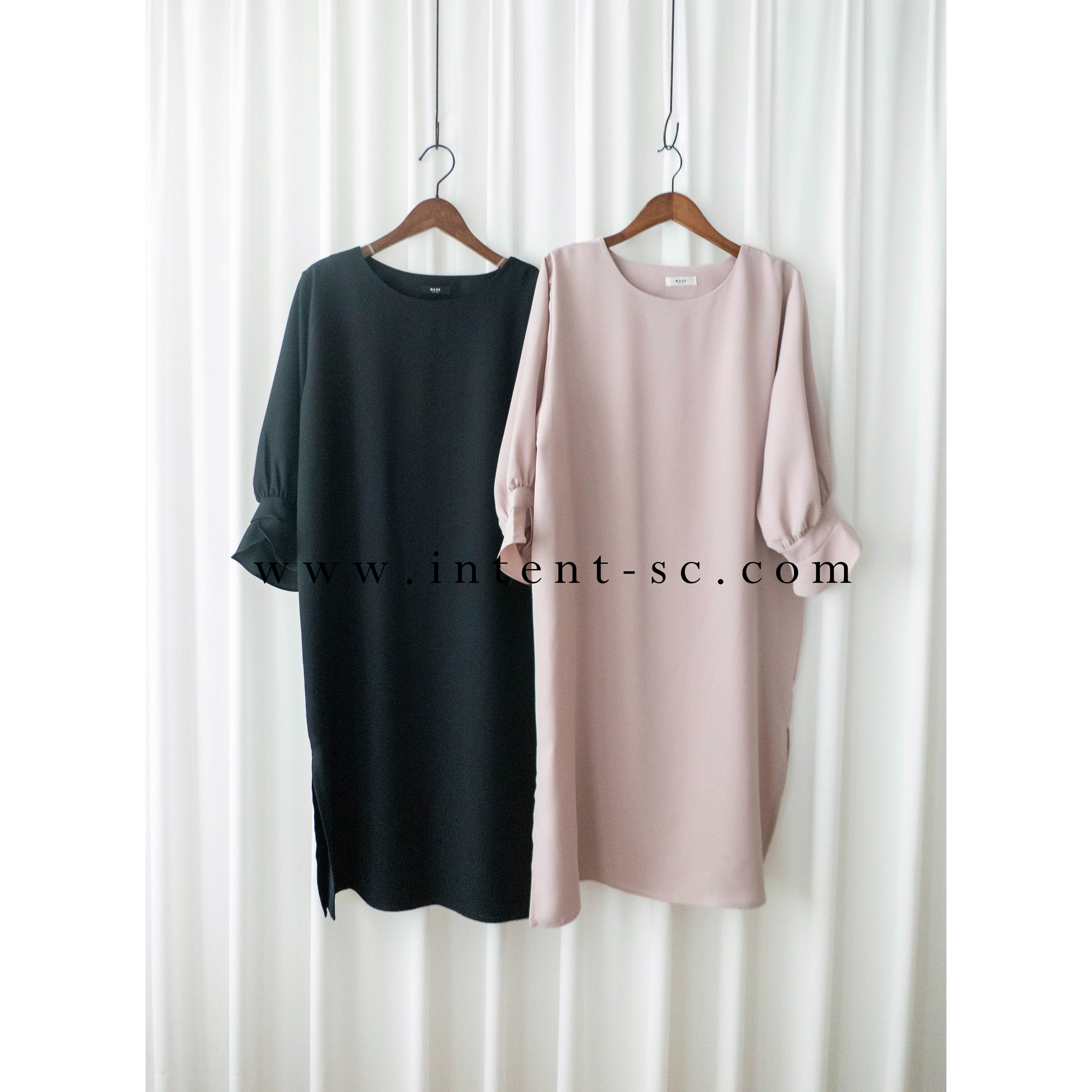 Petal Chiffon 雪紡側開叉花形袖口設計, Dress/ DS9345