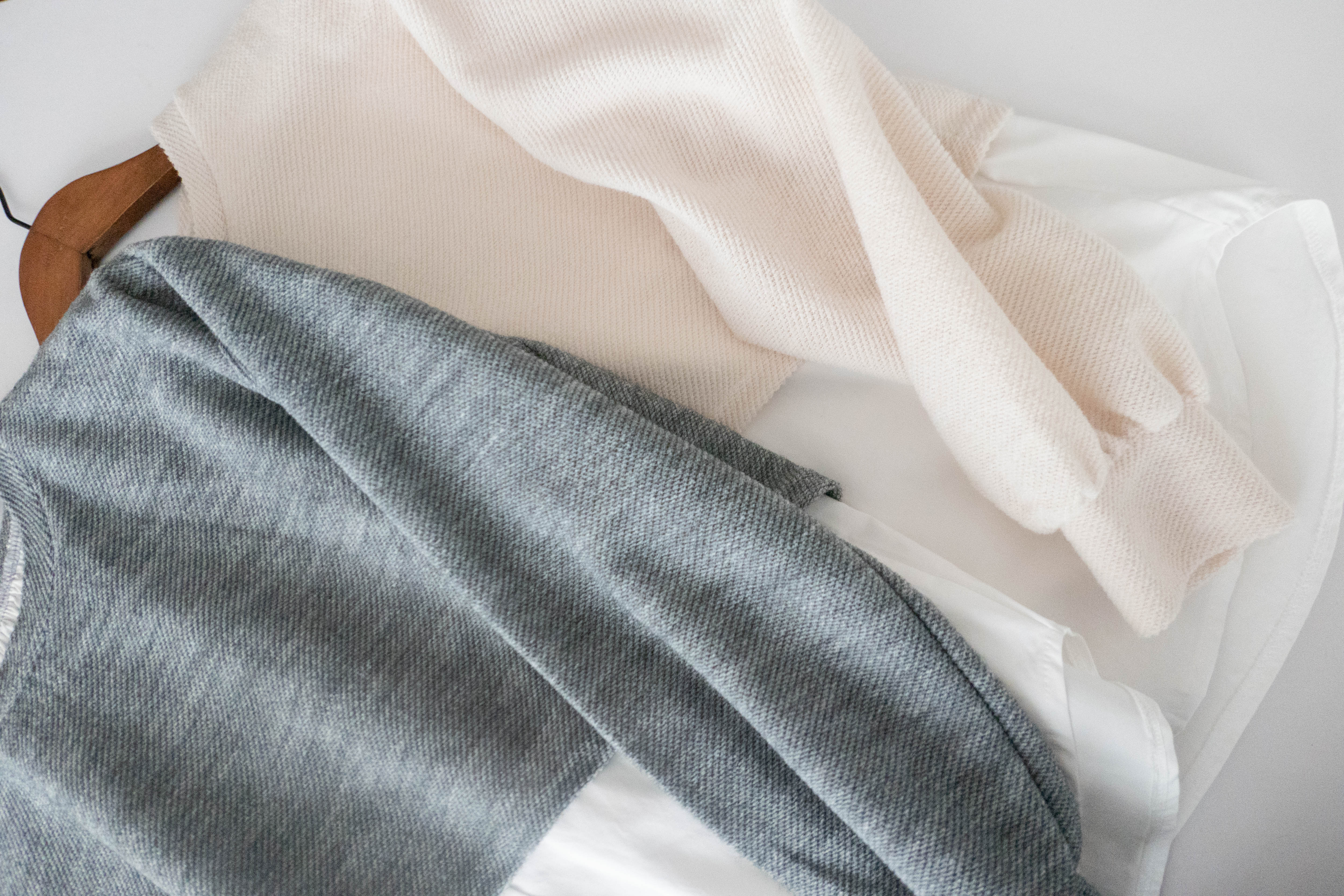 Crop Shirt 假兩件短線衫拼恤衫, Top/ TP8898 (Ivory sold out)
