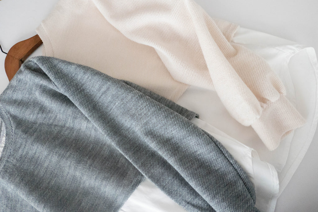 Crop Shirt 假兩件短線衫拼恤衫, Top/ TP8898 (Ivory sold out)