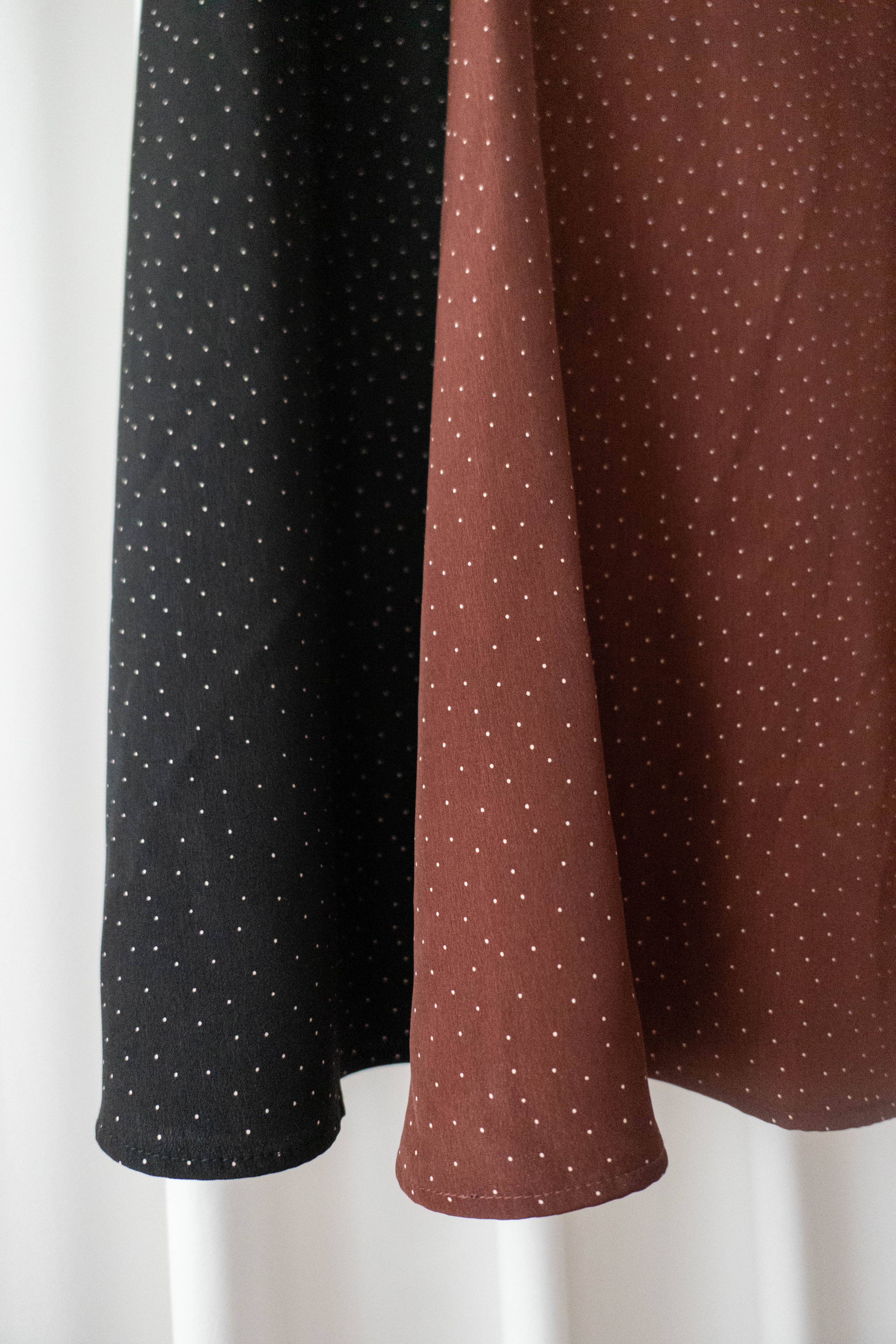 Snow Dot 雪花點點微光澤傘長裙, Skirt/ SK8743 (brown sold out)