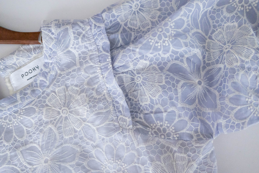 Daisy Lace 蕾絲小花連裡布花邊上衣, Blouse/ BU8979 (不設訂貨款)