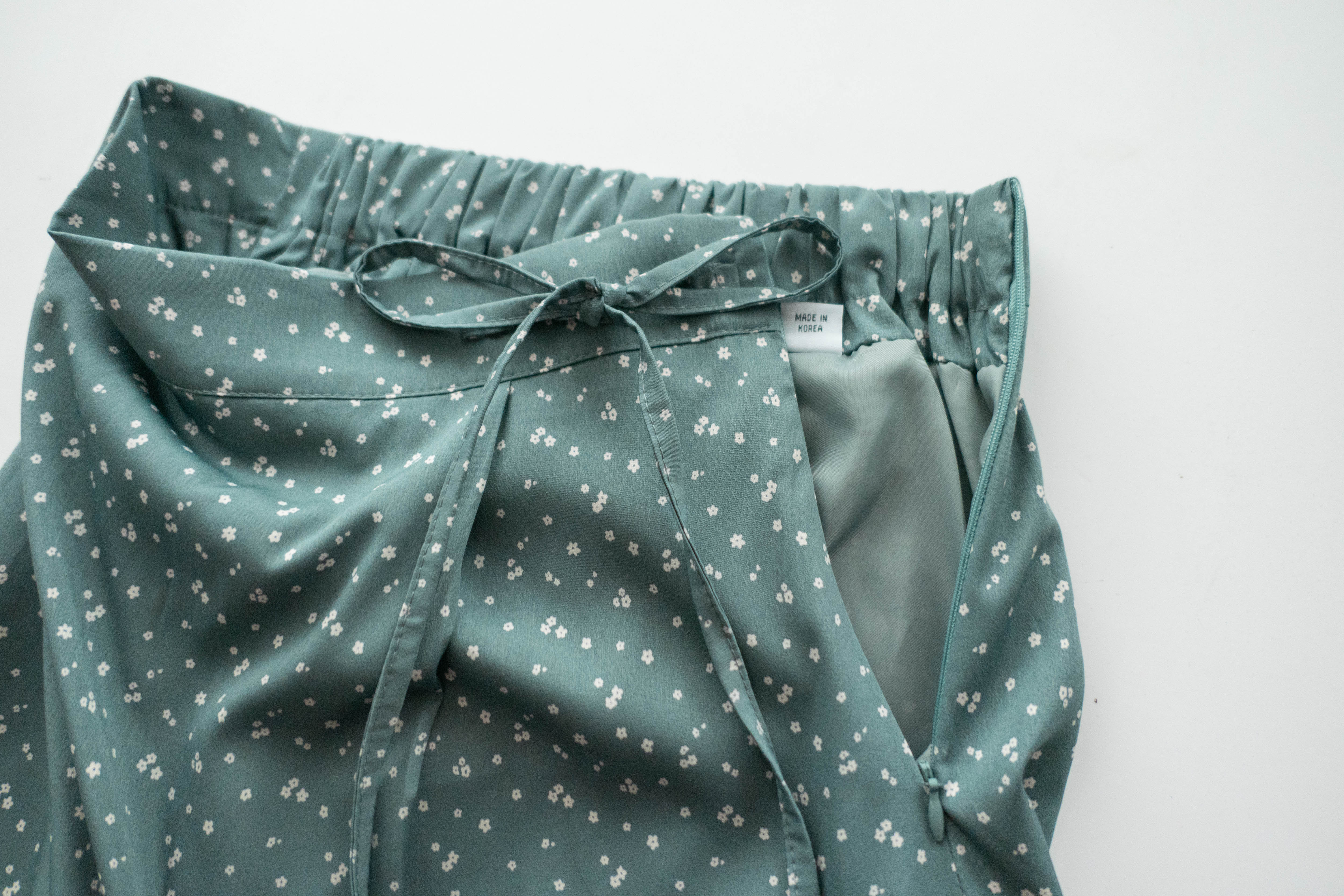 Floral Ribbon 湖海綠白色小花側蝴蝶, Skirt/ SK8750