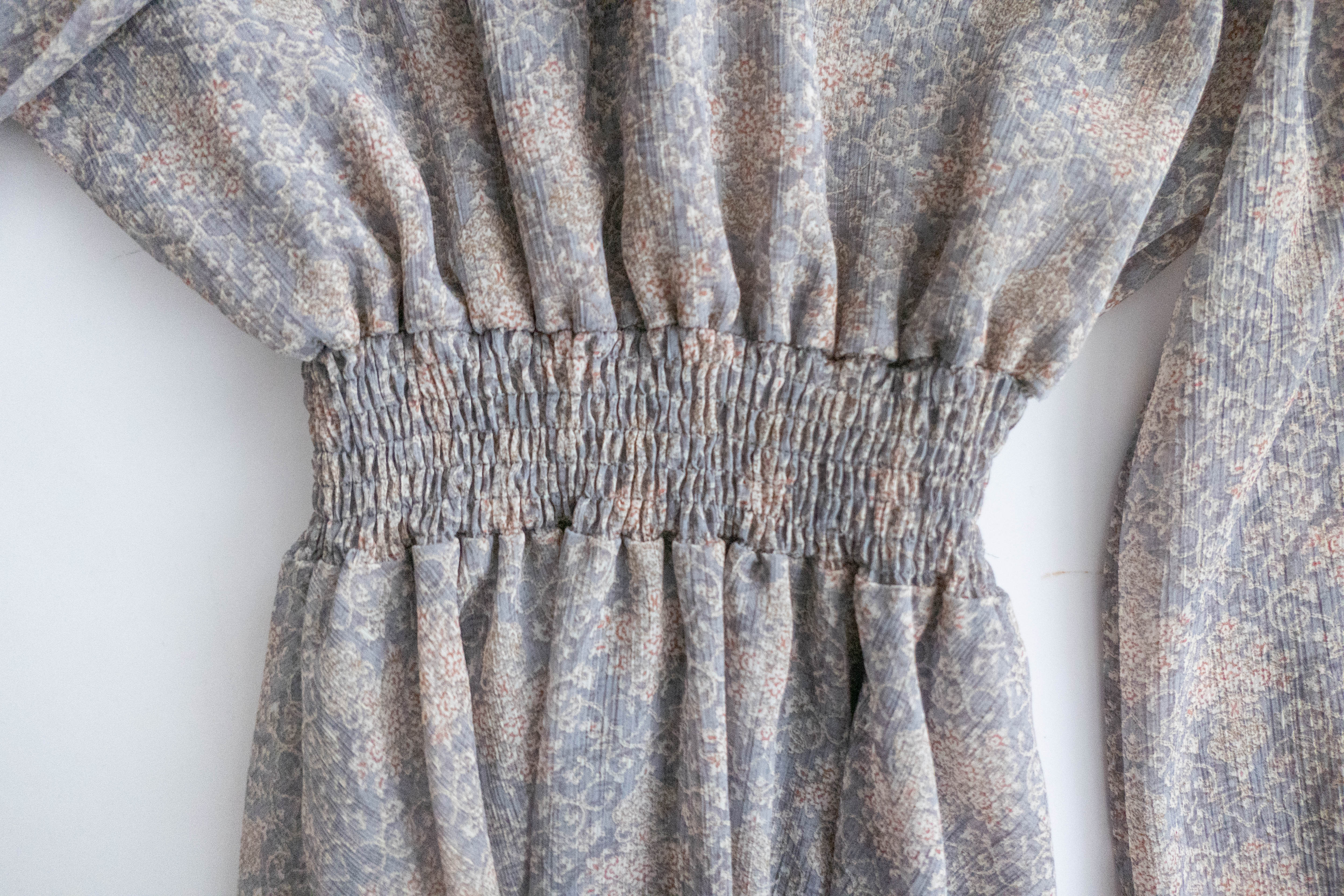 Glass Steelblue 琉璃雕刻印花灰藍氣質雪紡連身裙, Dress/ DS9348