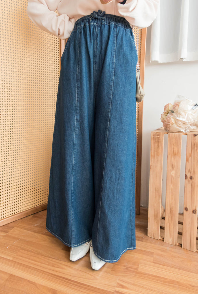 Skirt Wide 白車邊裙形闊腳牛仔褲, Jeans/ SK8754