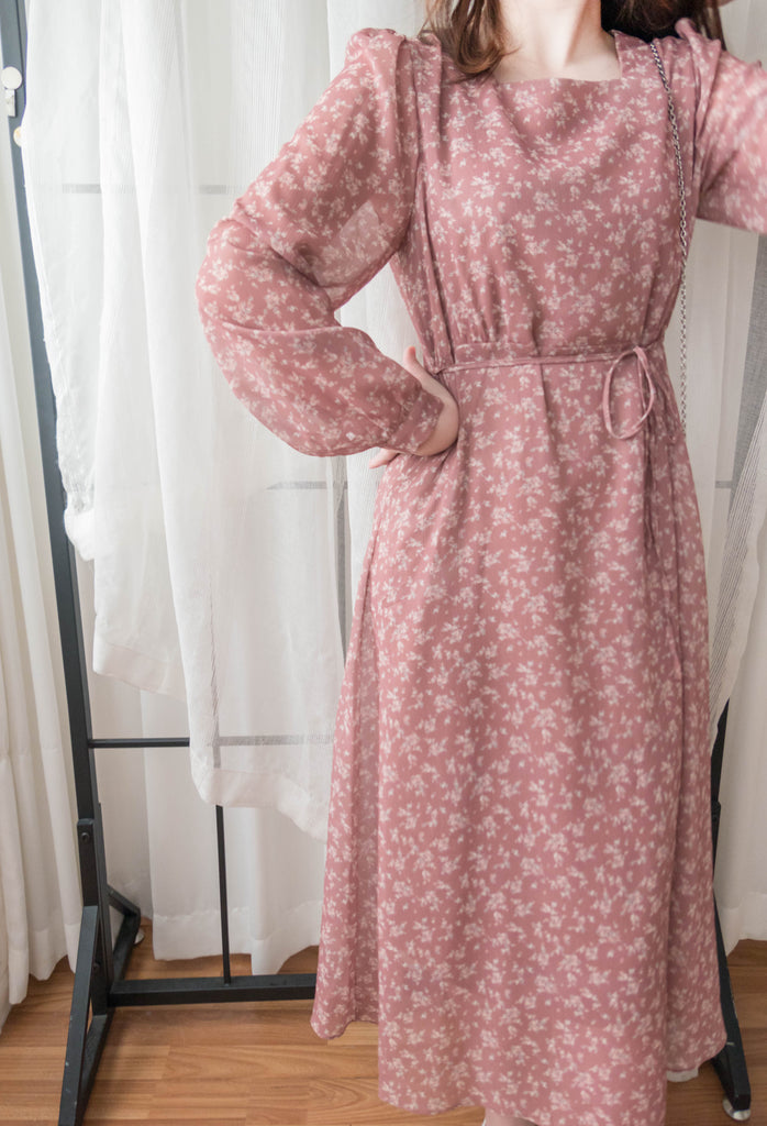 Garden Floral 輕盈方領雪紡碎花飄逸連身裙, Dress/ DS9349