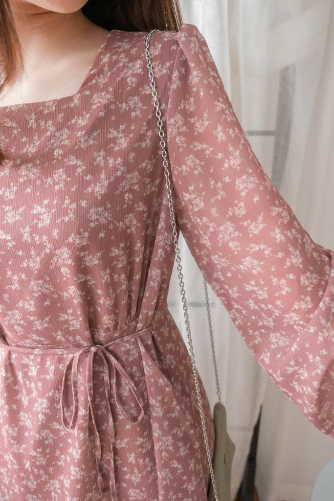 Garden Floral 輕盈方領雪紡碎花飄逸連身裙, Dress/ DS9349