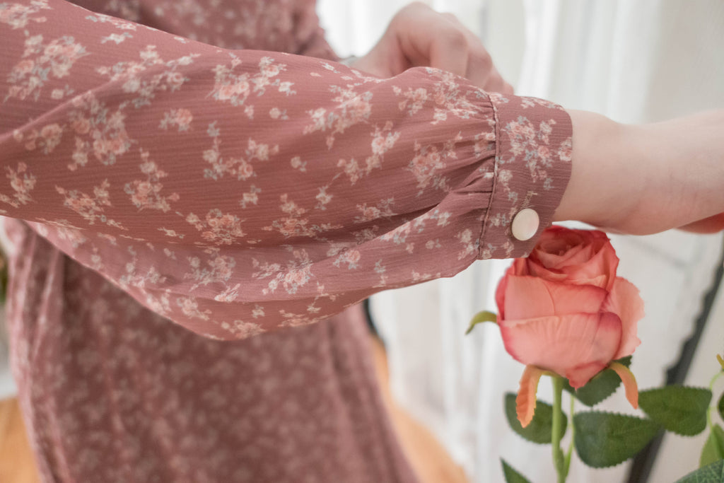 Garden Floral 輕盈方領雪紡碎花飄逸連身裙, Dress/ DS9349