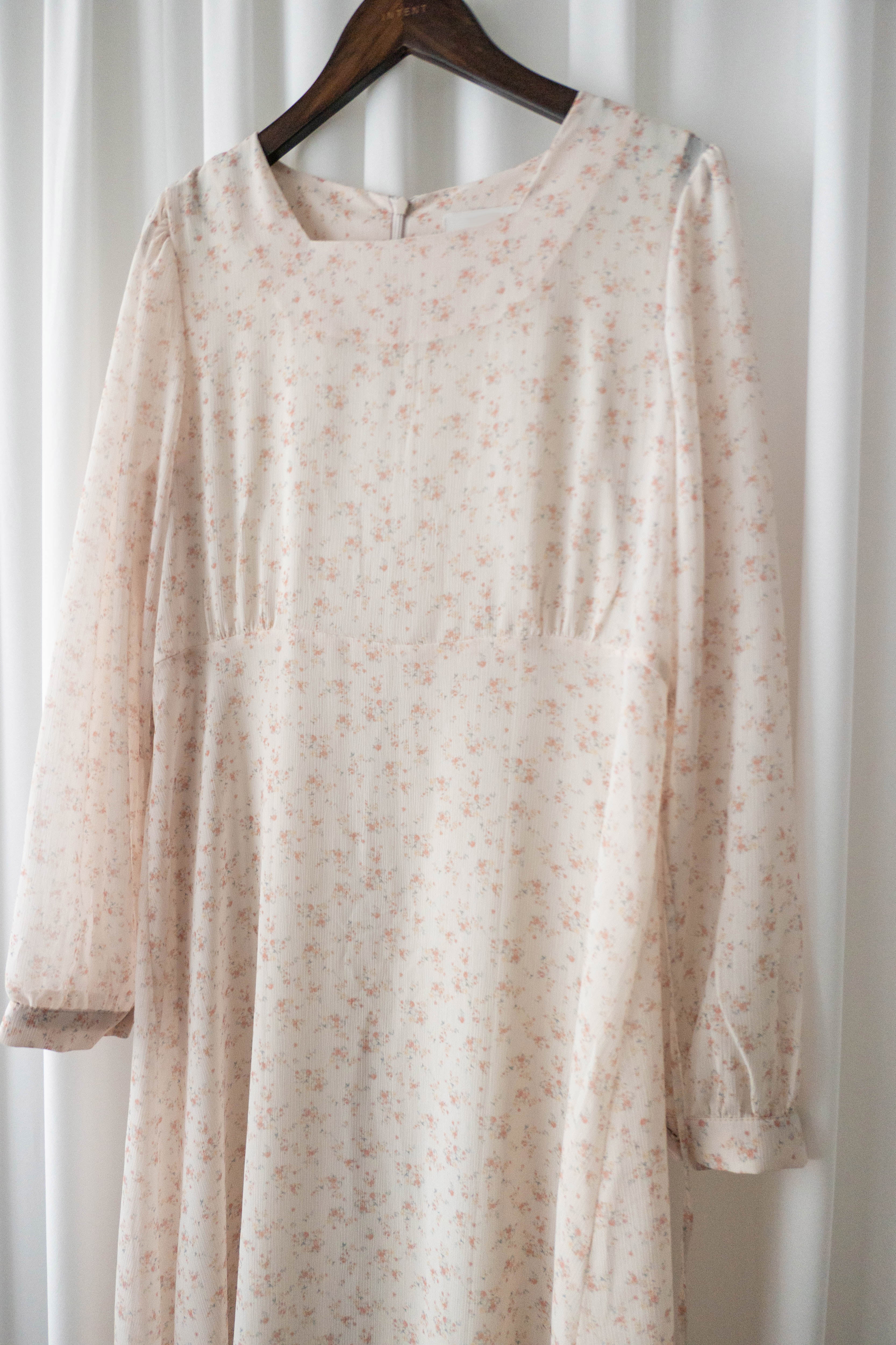 Garden Floral 輕盈方領雪紡碎花飄逸連身裙, Dress/ DS9349