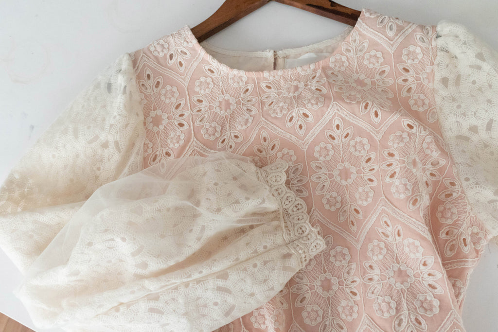 Victoria Lace 維多利亞通花包紗手袖連裡布上衣, BLOUSE/TP8919 (不設訂貨款 lightblue soldout)