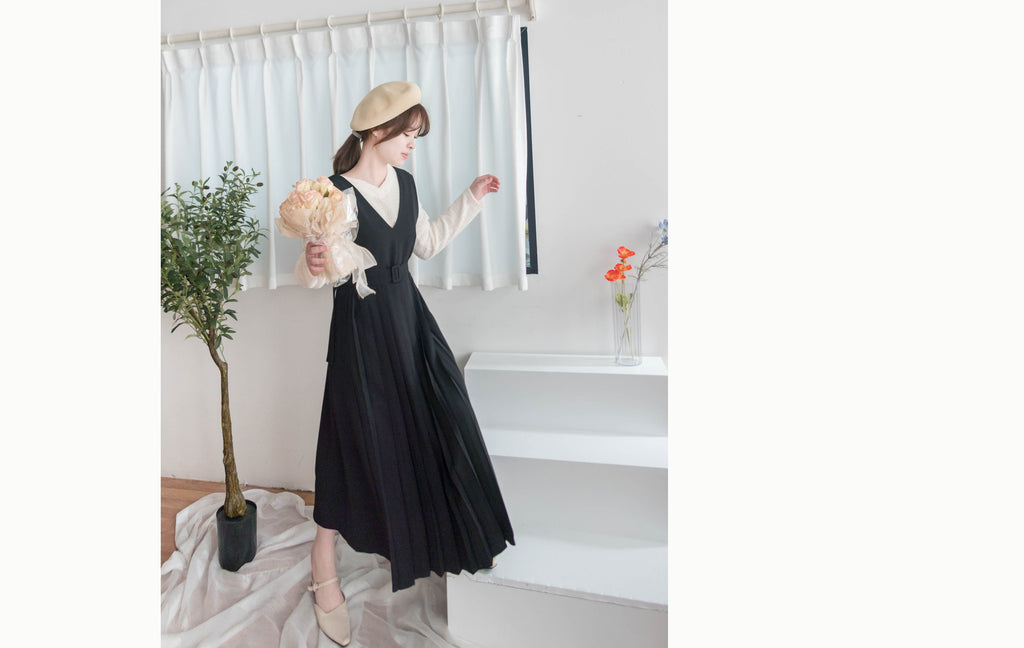 Jasmine Pleated 不經意的氣質V領雪紡前百褶飄飄背心裙, Dress/ DS9363