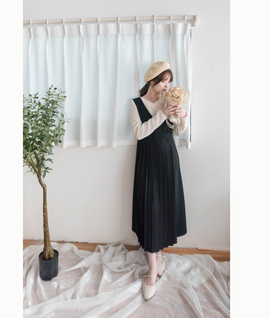 Jasmine Pleated 不經意的氣質V領雪紡前百褶飄飄背心裙, Dress/ DS9363
