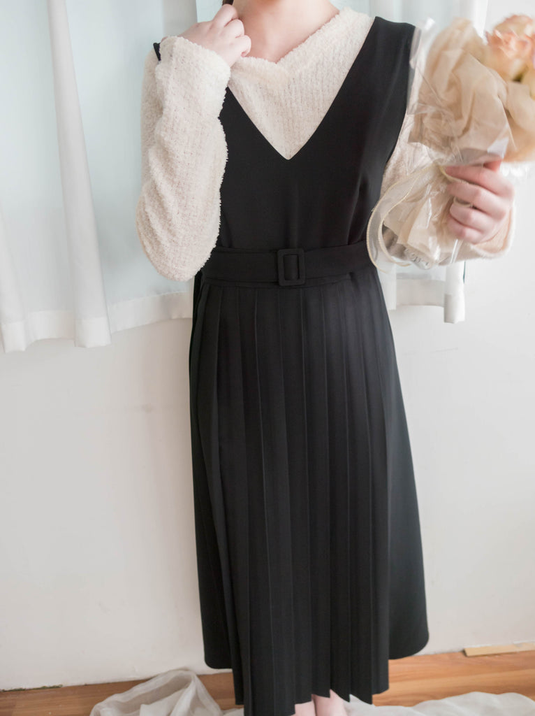 Jasmine Pleated 不經意的氣質V領雪紡前百褶飄飄背心裙, Dress/ DS9363